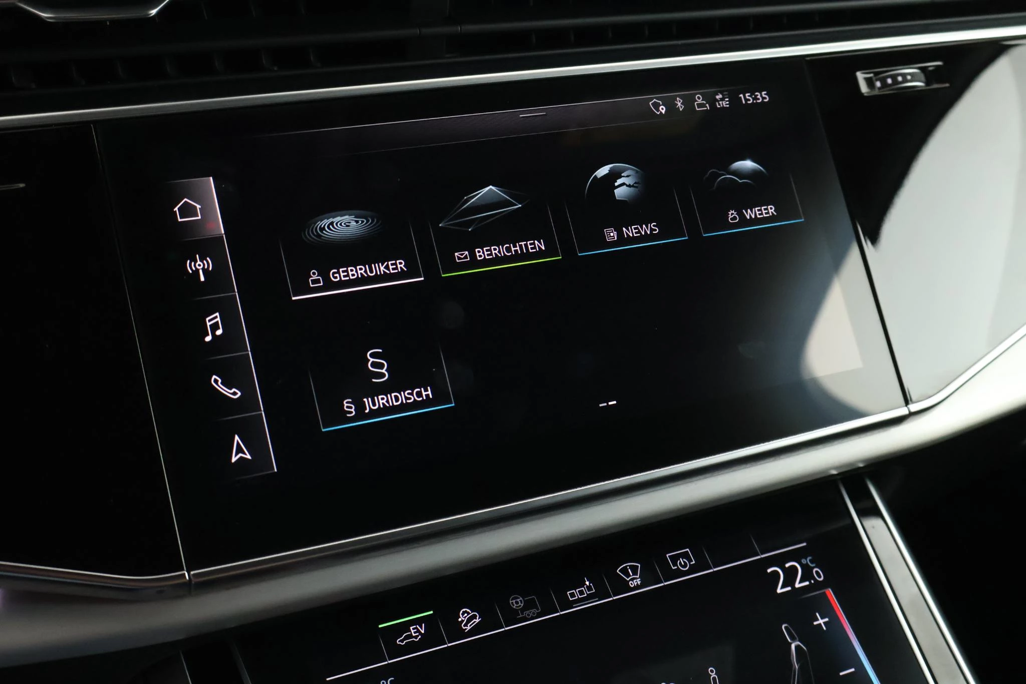 Hoofdafbeelding Audi Q7