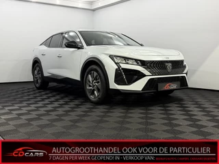 Hoofdafbeelding Peugeot 408 Peugeot 408 1.6 Hybrid Allure 150 EAT8 Plug-in 360 Camera, Navi, Apple carplay, Virtual desk, Keyless start, Cruise control, Lichtmetalen velgen