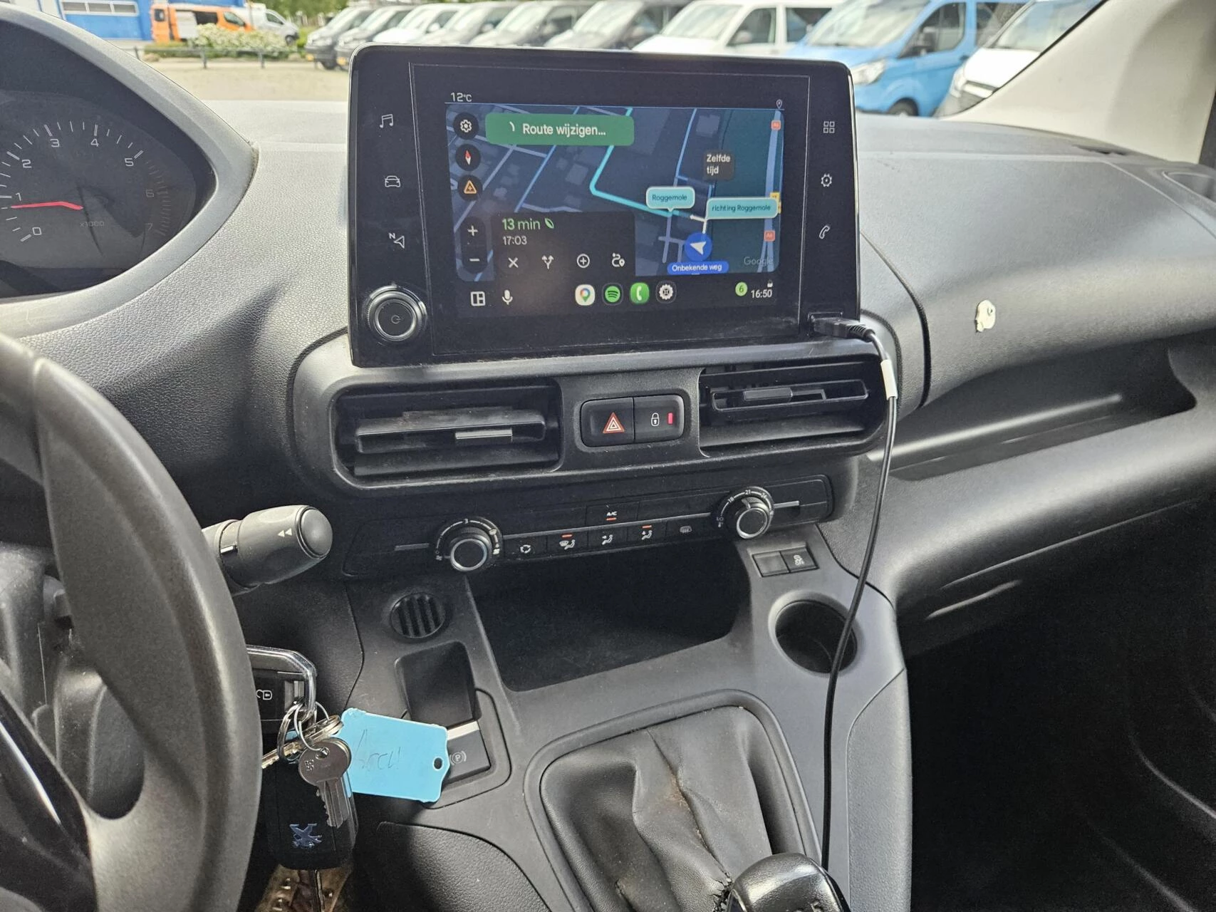 Hoofdafbeelding Peugeot Partner