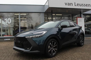 Toyota C-HR 1.8 HYBRID 140 FIRST EDITION LED AD-CRUISE EL-A.KLEP NAVI WISSER/STUUR&STOELVERW. DODEHOEKDETECTIE CLIMA KEYLESS PRIVACY GLASS