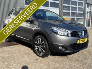 Nissan QASHQAI 1.6 Connect Edition Airco Cruise controle Trekhaak 1200kg trekgewicht Panorama dak Achterruitrij camera Navigatiesysteem Telefoonverbinding