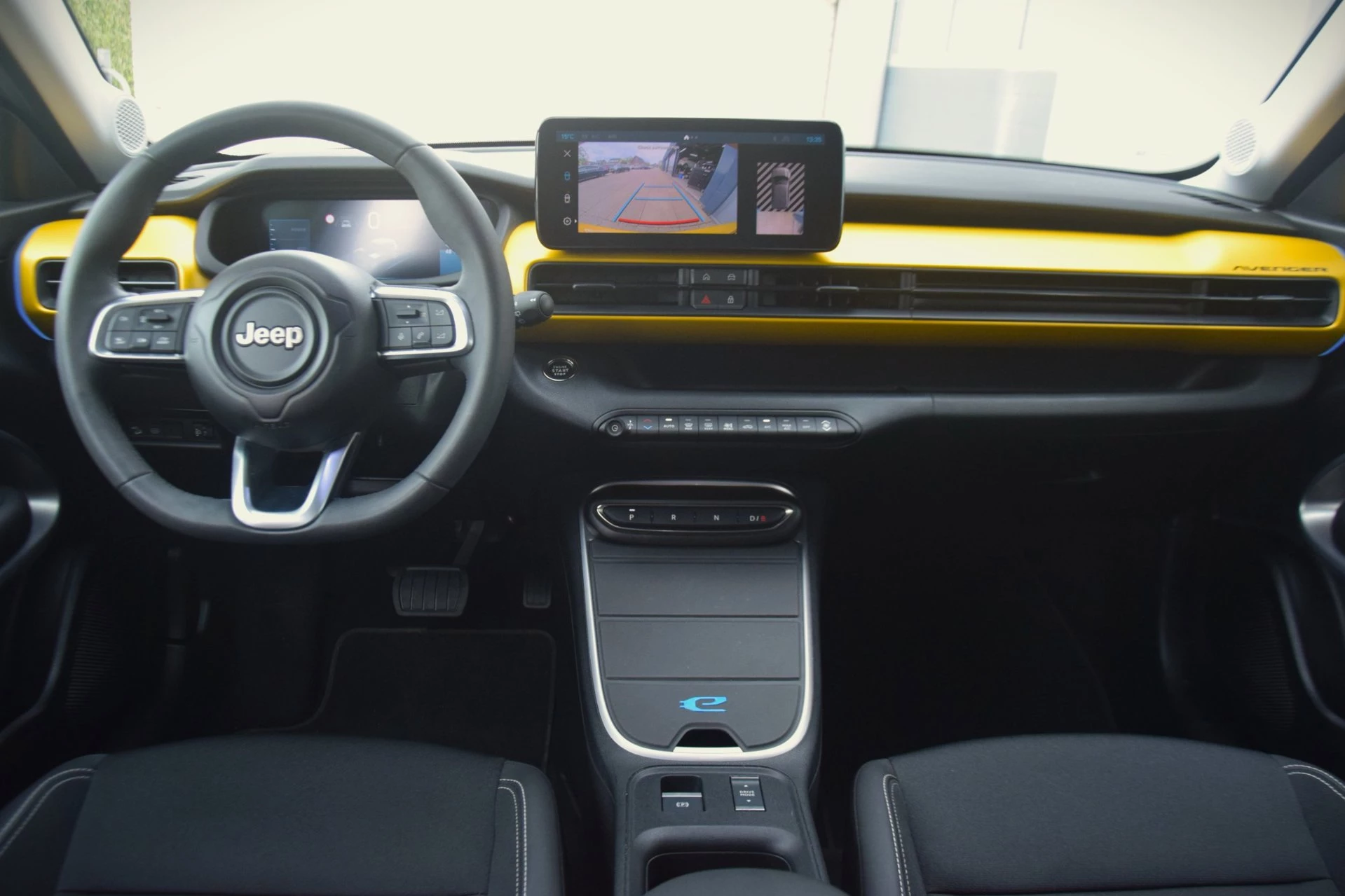 Hoofdafbeelding Jeep Avenger