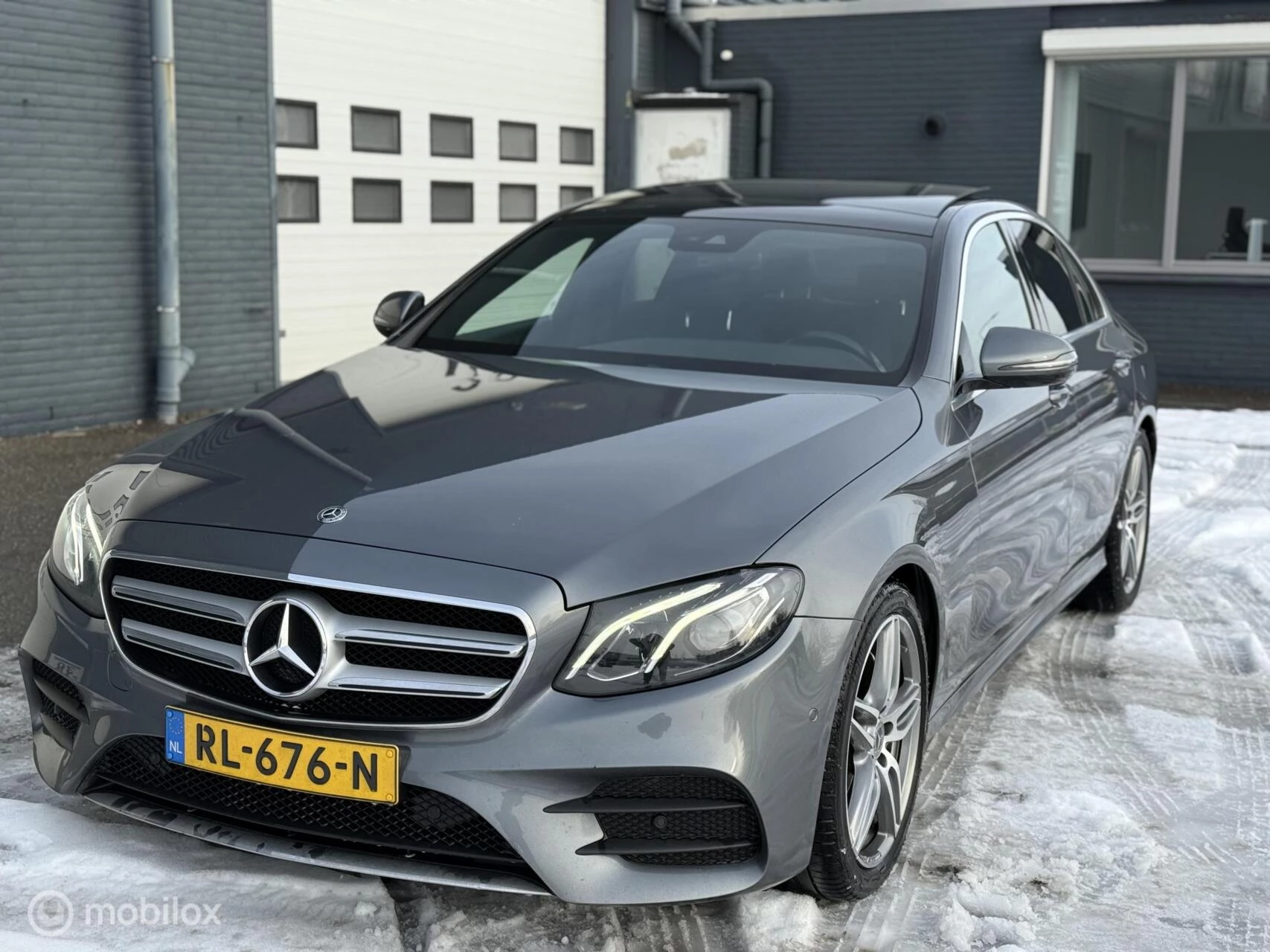 Hoofdafbeelding Mercedes-Benz E-Klasse