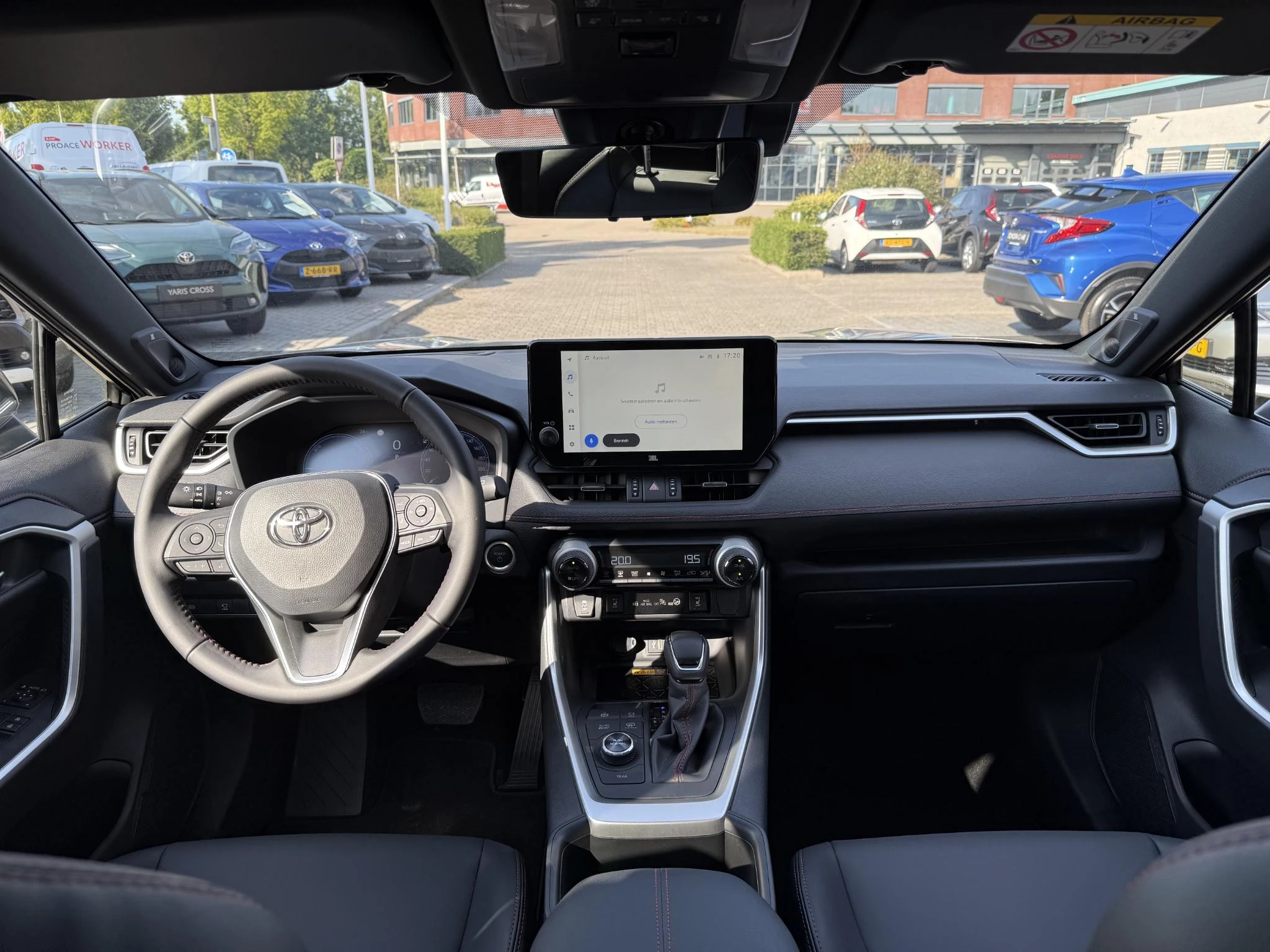 Hoofdafbeelding Toyota RAV4
