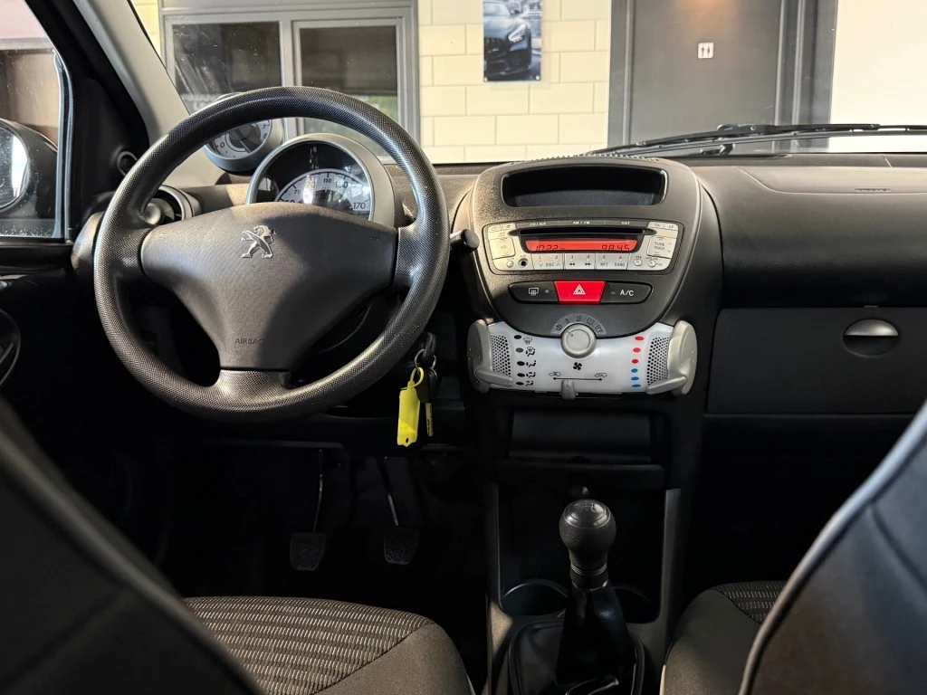 Hoofdafbeelding Peugeot 107