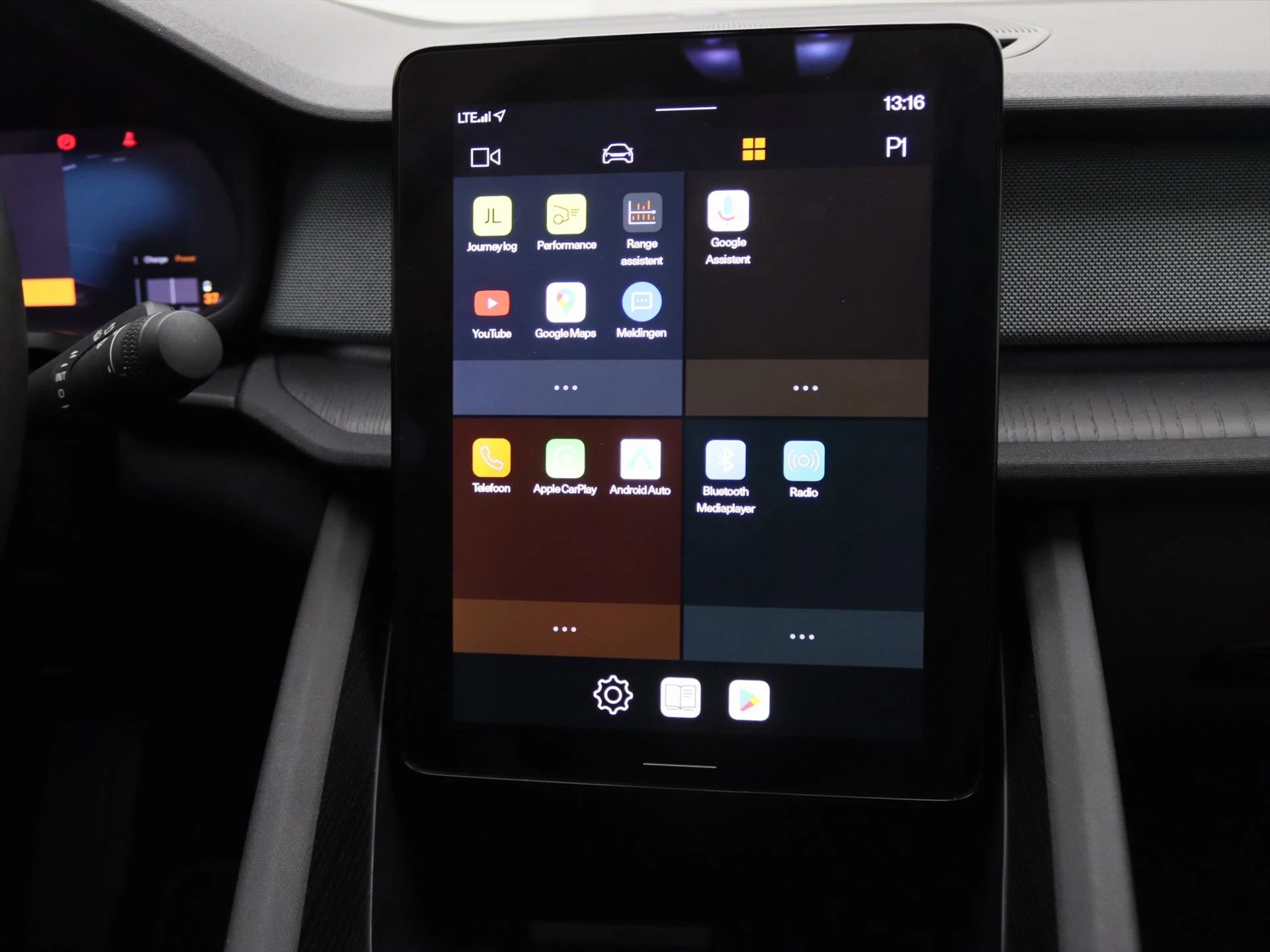 Hoofdafbeelding Polestar 2