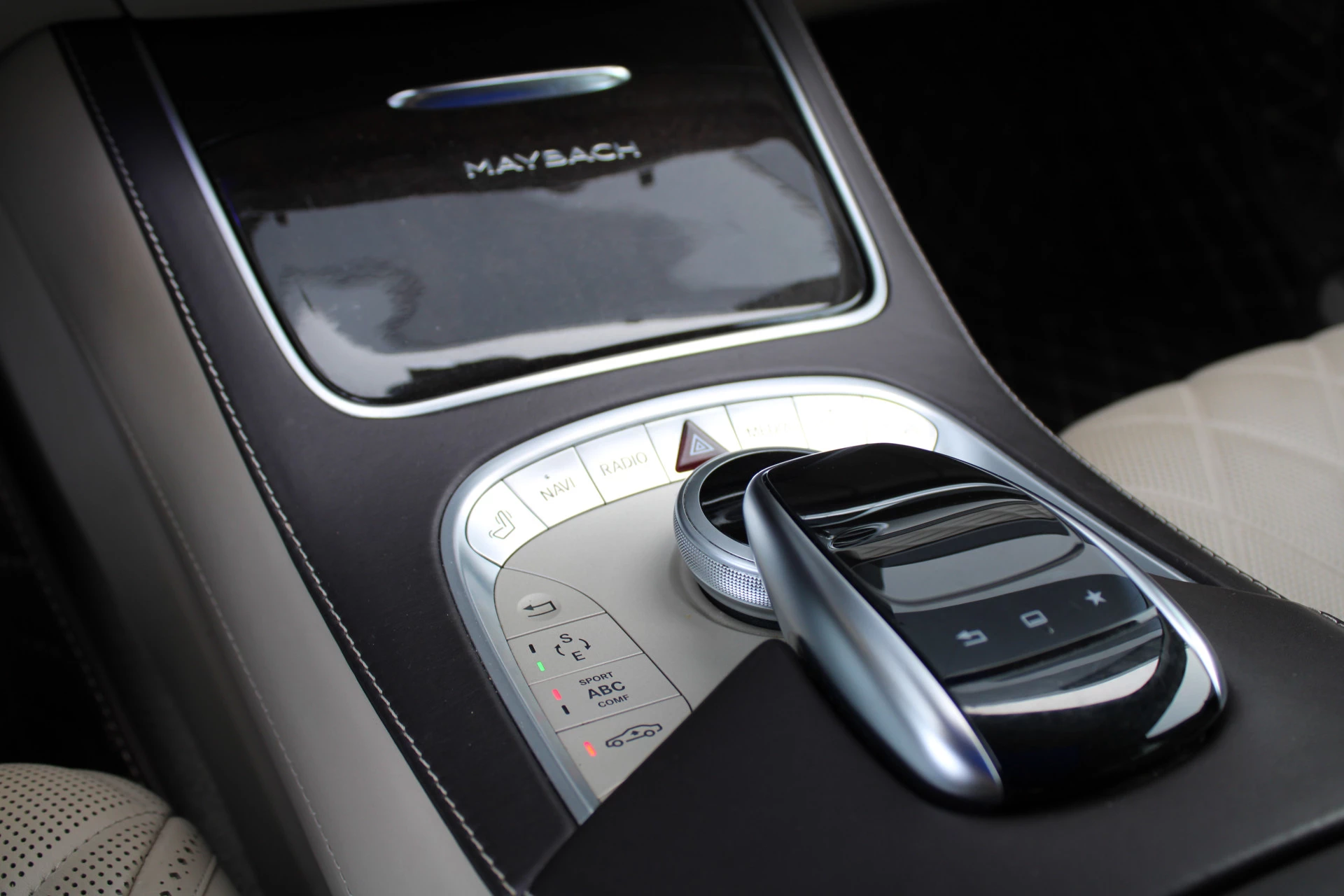 Hoofdafbeelding Mercedes-Benz S-Klasse