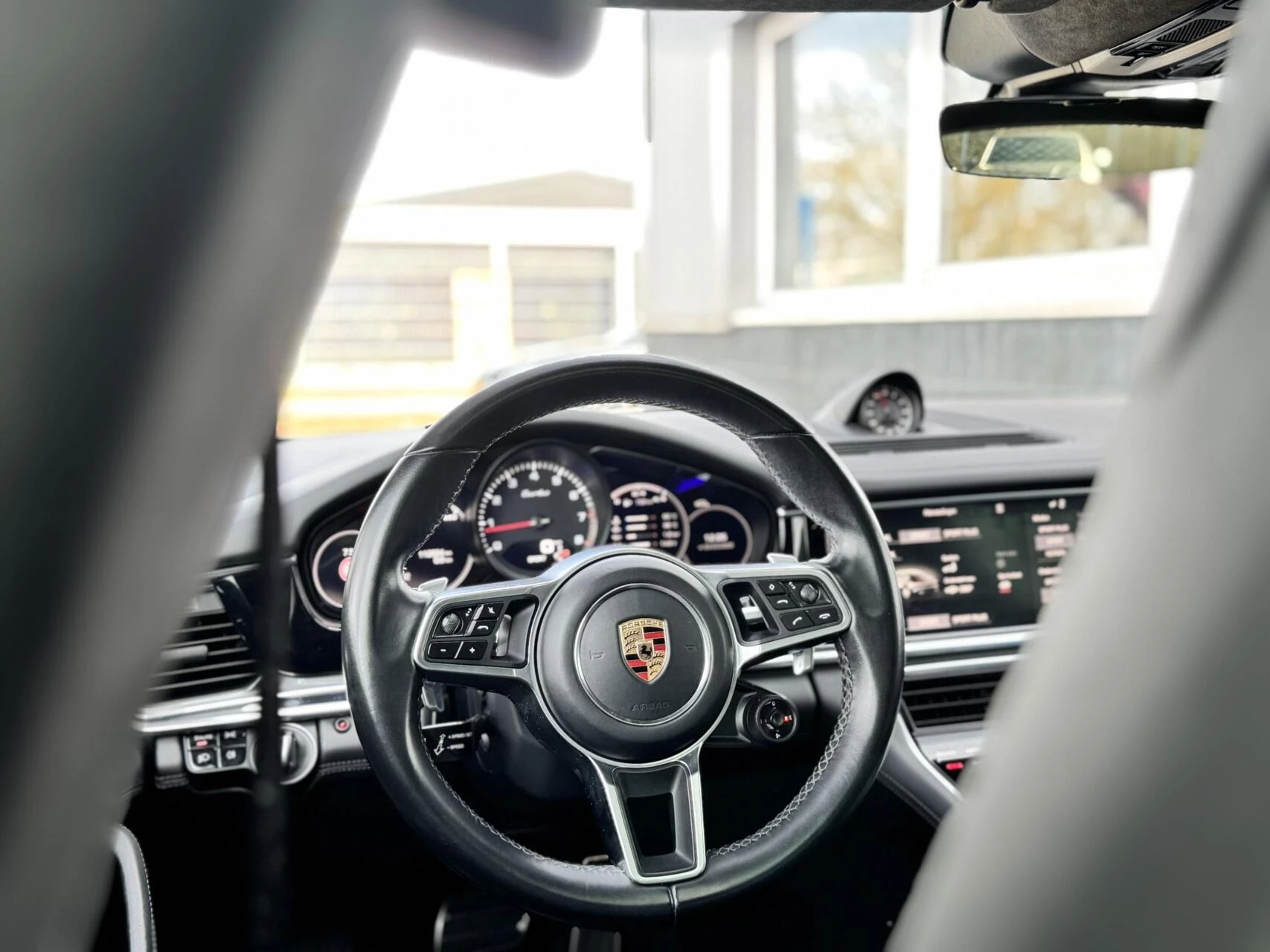 Hoofdafbeelding Porsche Panamera