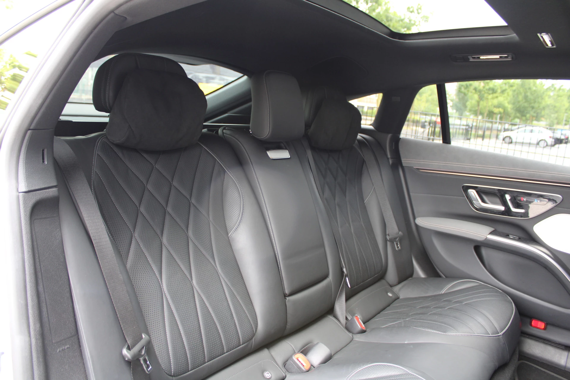 Hoofdafbeelding Mercedes-Benz EQS
