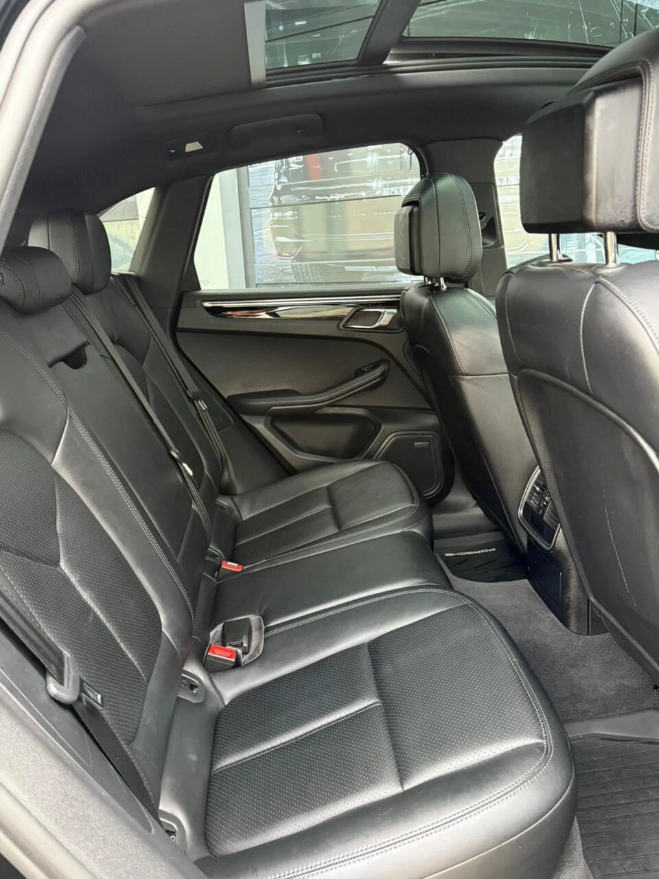 Hoofdafbeelding Porsche Macan