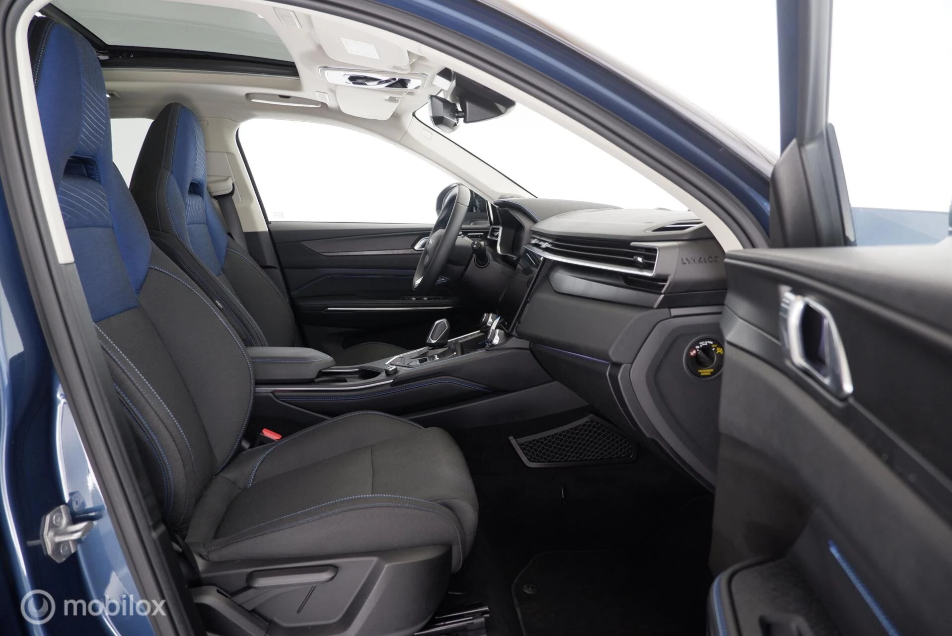 Hoofdafbeelding Lynk & Co 01