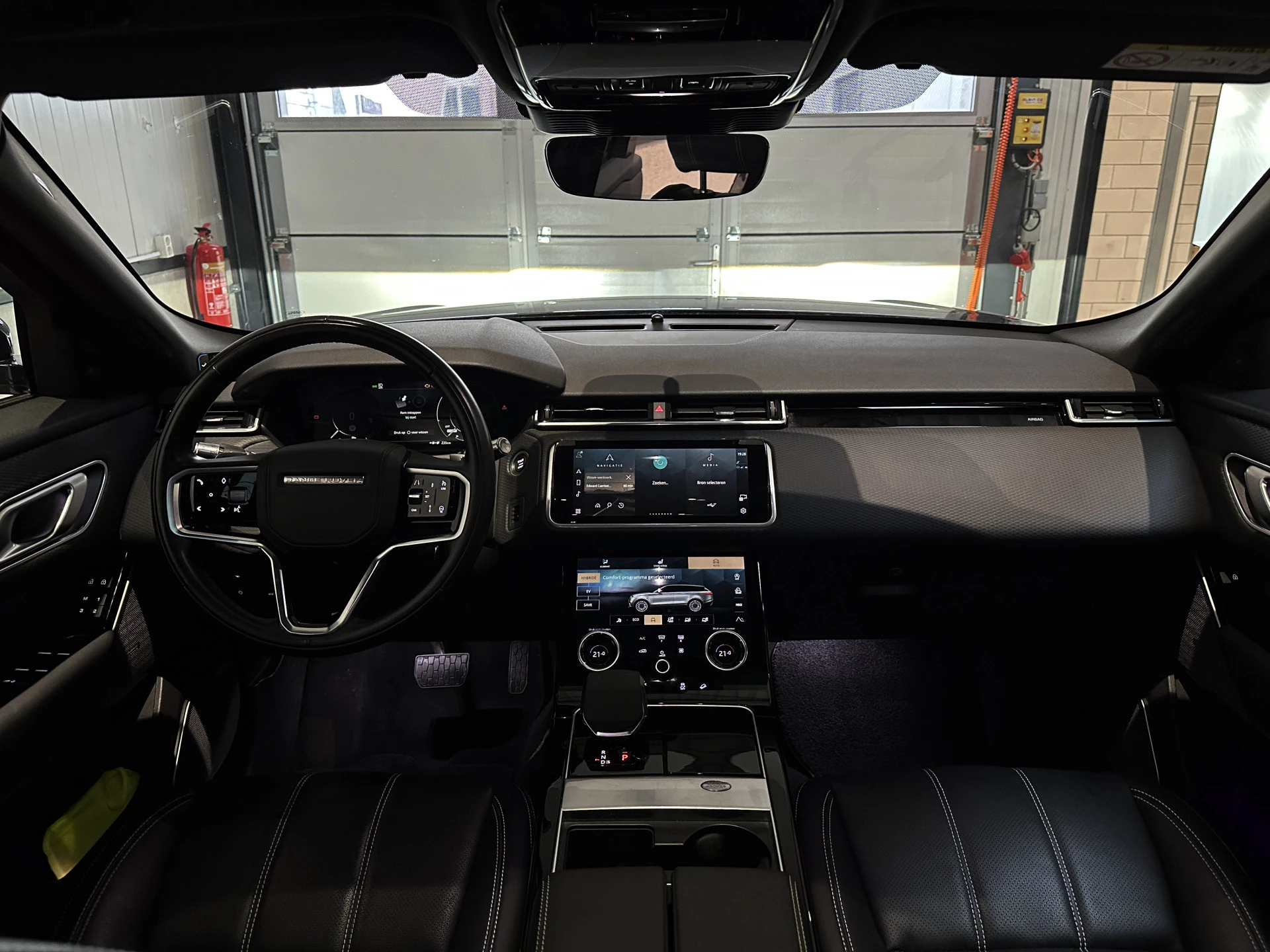 Hoofdafbeelding Land Rover Range Rover Velar