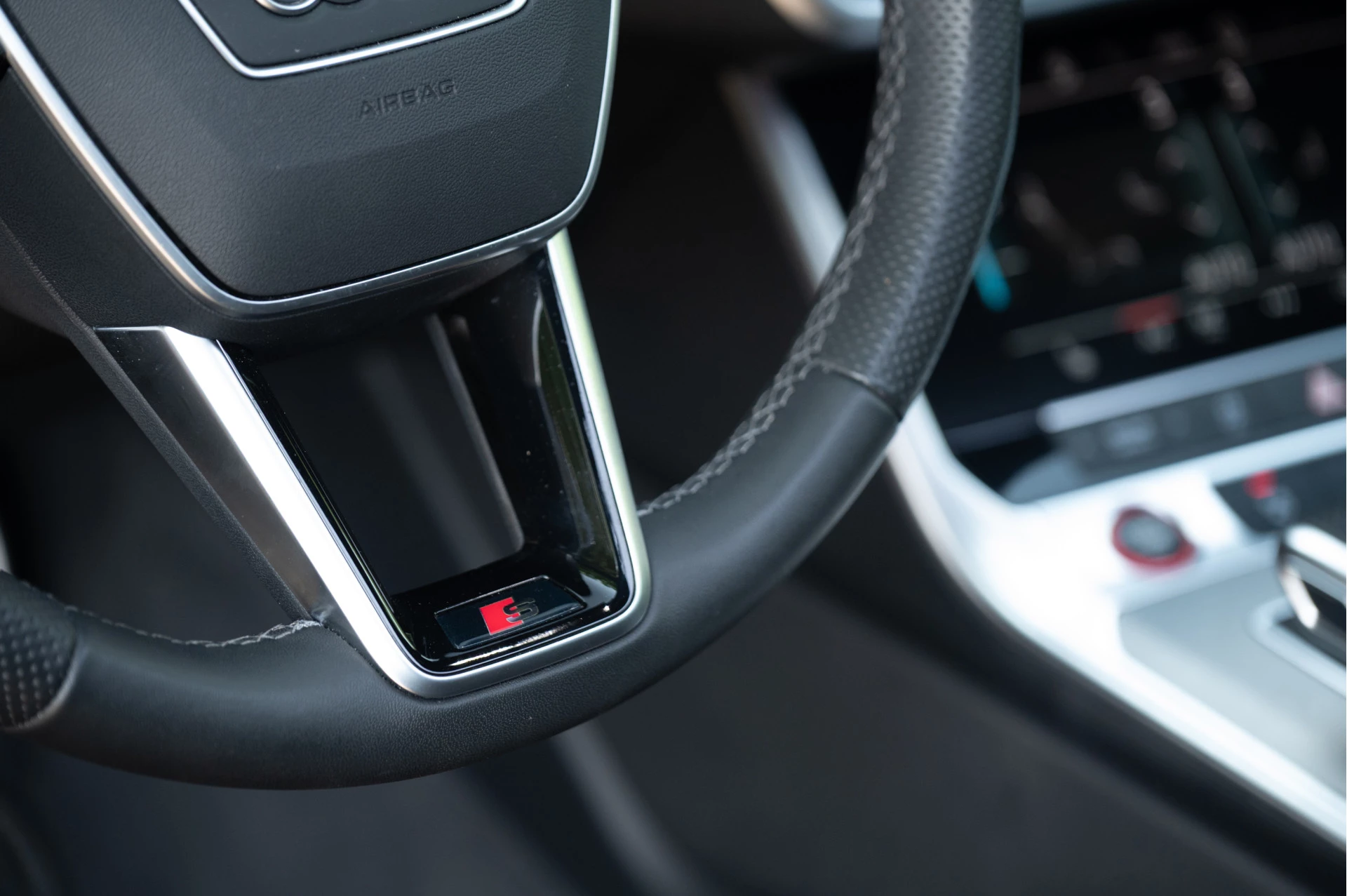 Hoofdafbeelding Audi S6