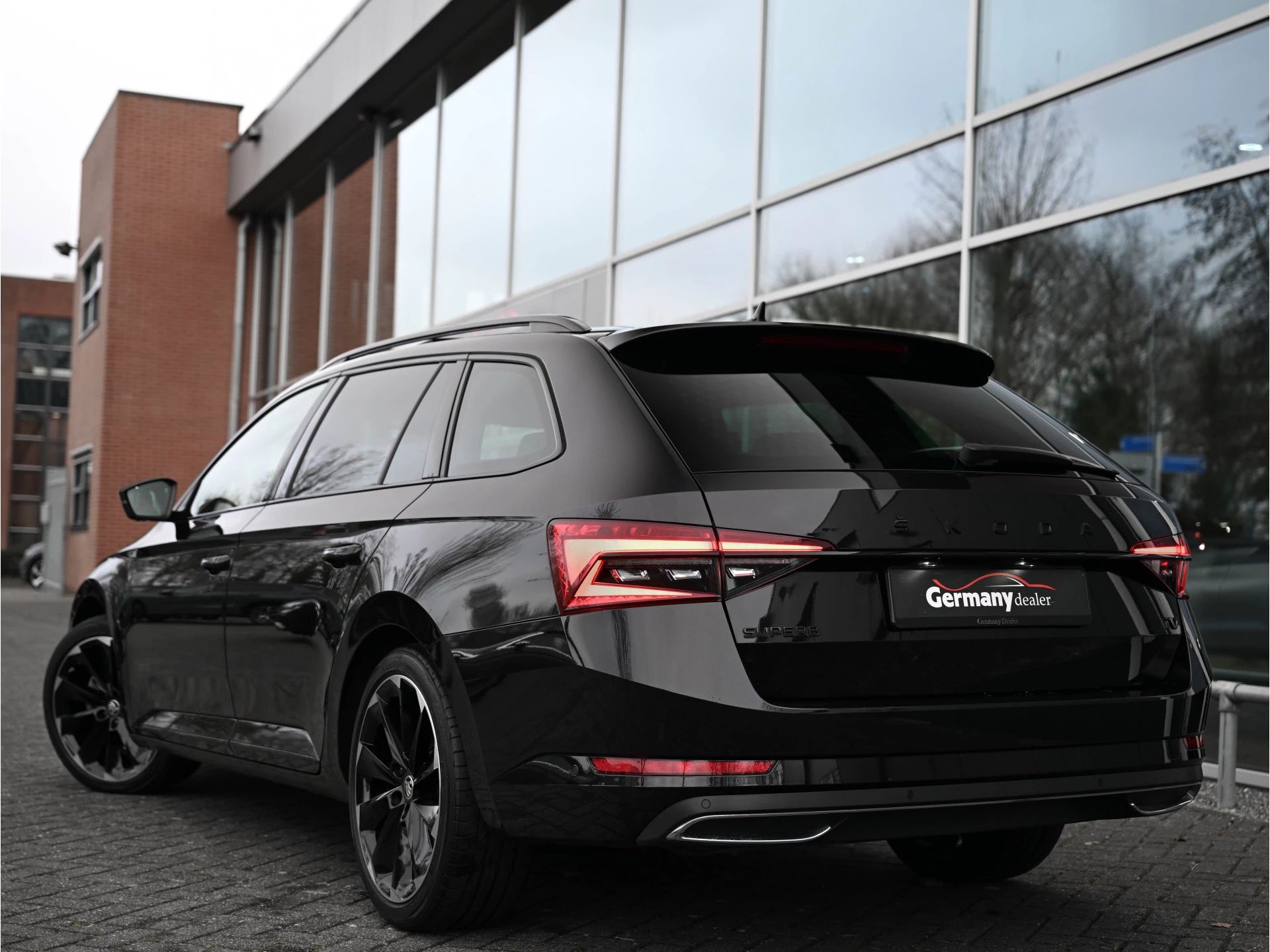 Hoofdafbeelding Škoda Superb