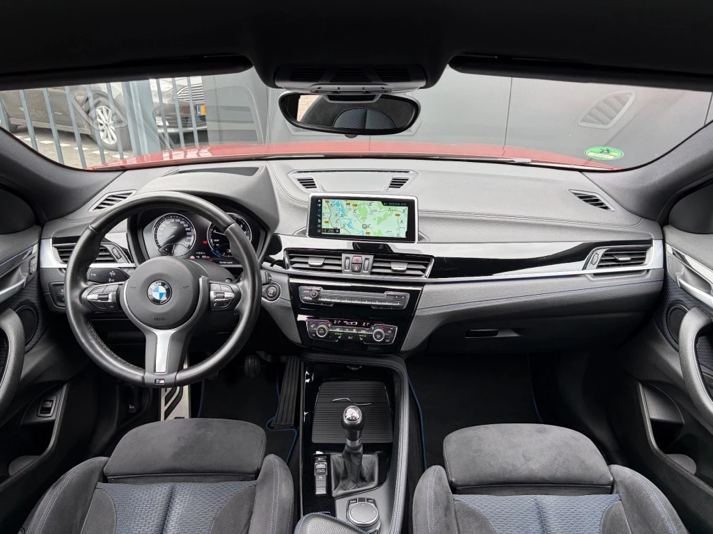 Hoofdafbeelding BMW X2