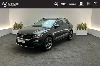 Hoofdafbeelding Volkswagen T-Roc Volkswagen T-Roc 1.0 TSI 110pk Style | Navigatie, 18 Inch Velgen "Sebring", Parkeersensoren V+A |
