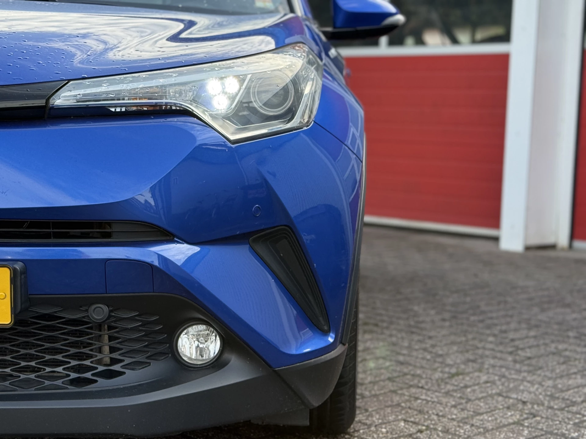 Hoofdafbeelding Toyota C-HR