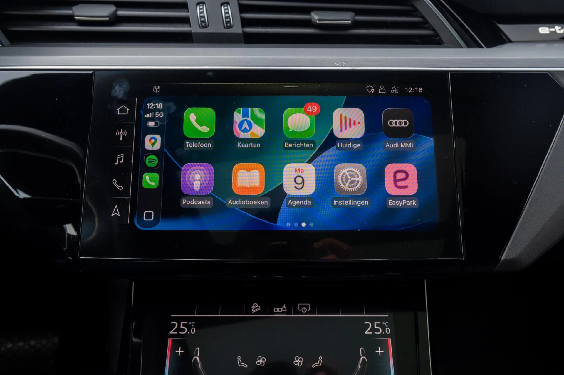 Hoofdafbeelding Audi e-tron