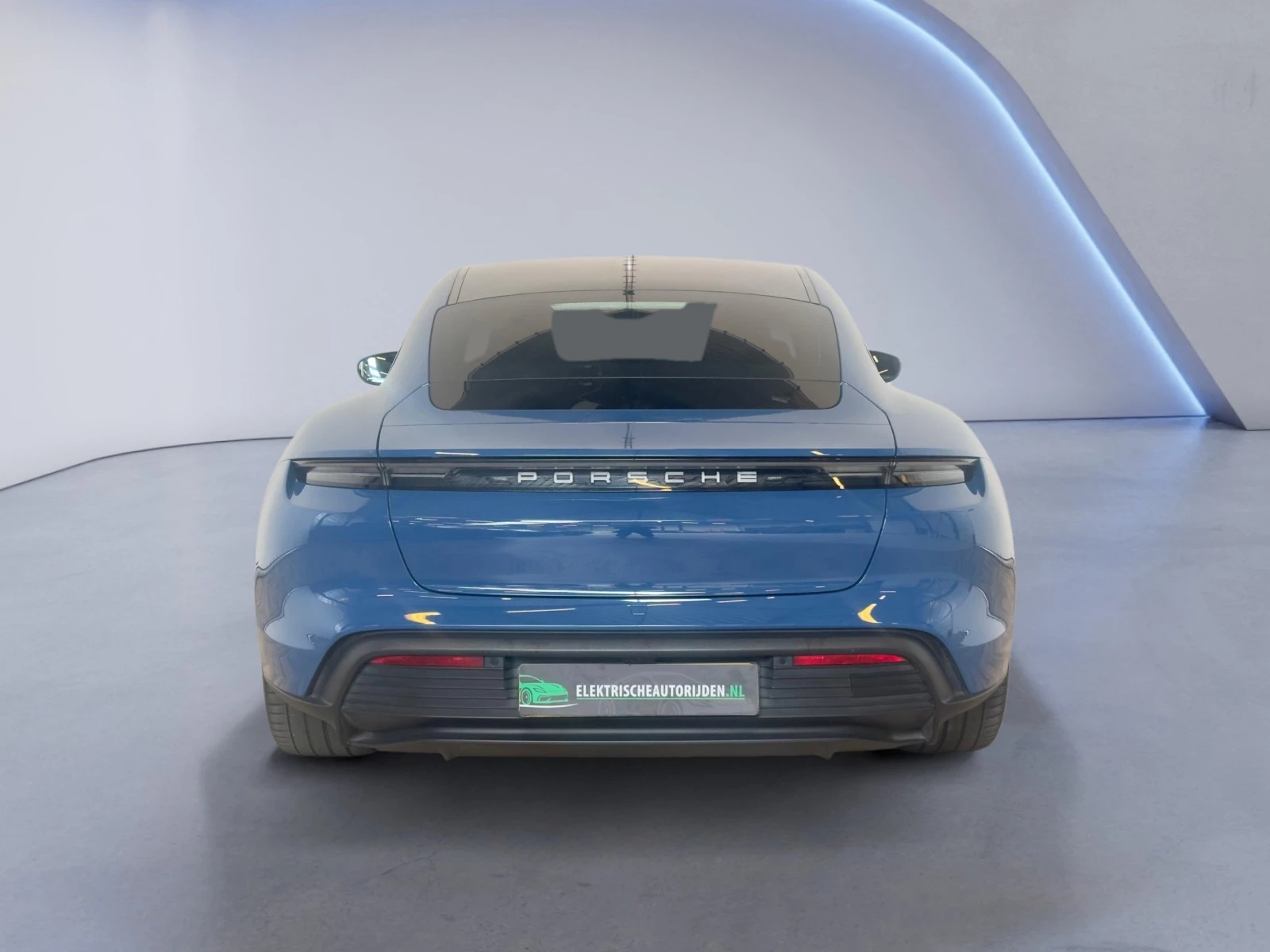 Hoofdafbeelding Porsche Taycan
