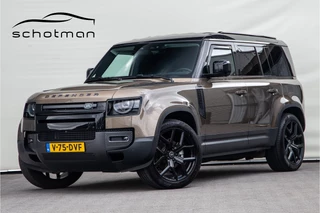 Hoofdafbeelding Land Rover Defender Land Rover Defender 3.0 D250 110 Grijs Kenteken, Luchtvering, Trekhaak, 22" 2024