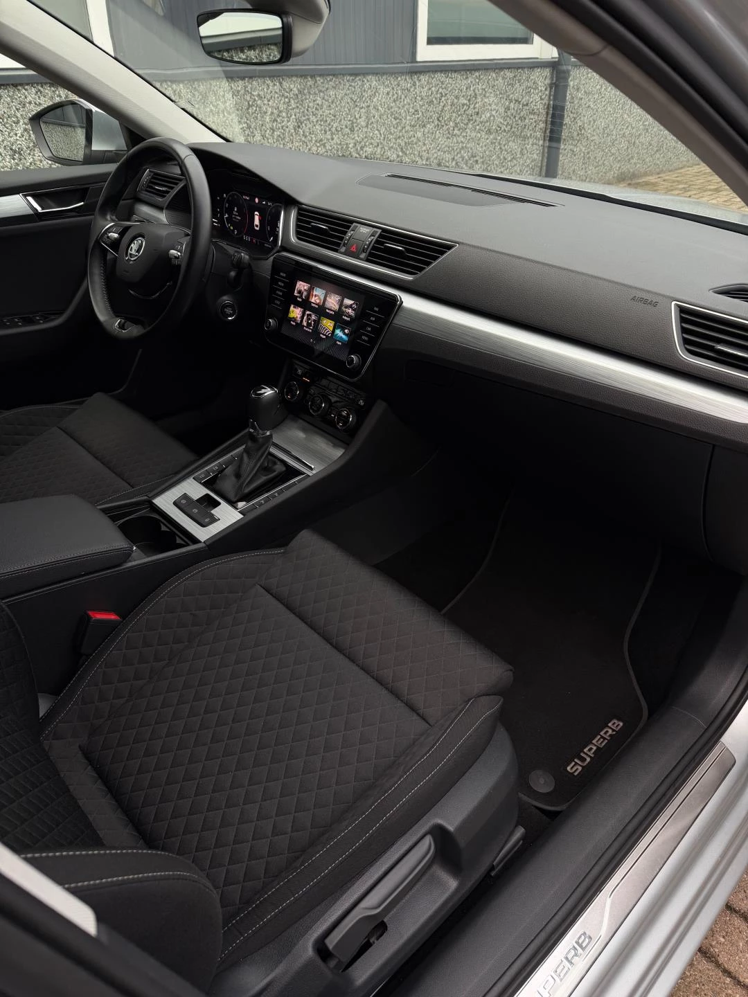 Hoofdafbeelding Škoda Superb