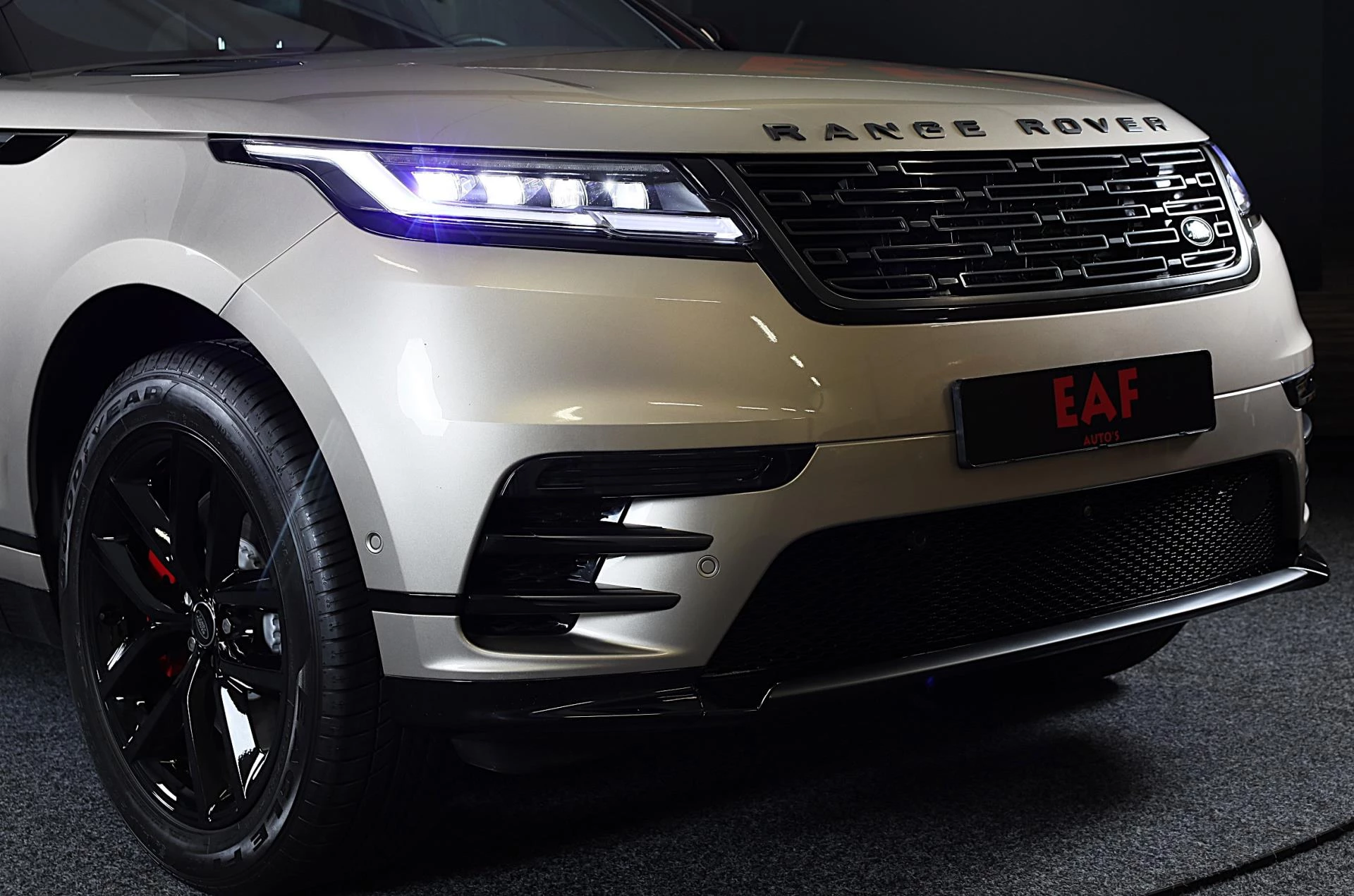 Hoofdafbeelding Land Rover Range Rover Velar
