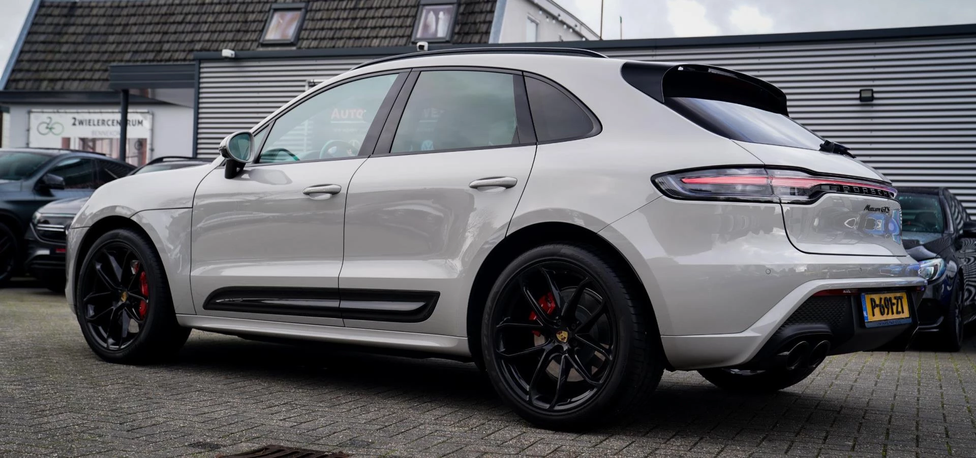 Hoofdafbeelding Porsche Macan