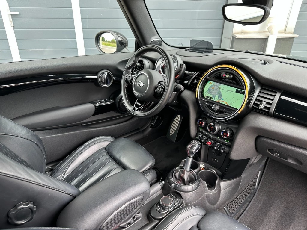 Hoofdafbeelding MINI Cooper Cabrio