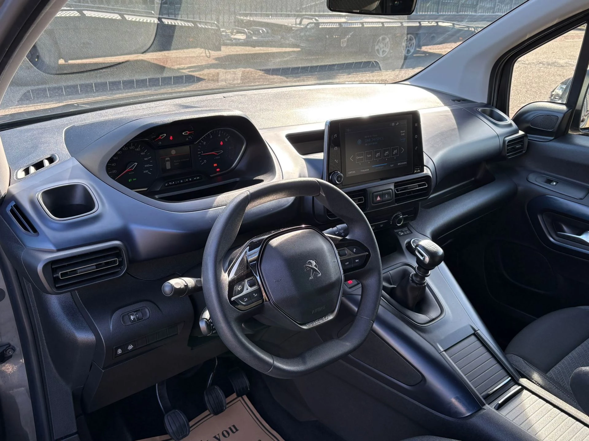 Hoofdafbeelding Peugeot Rifter