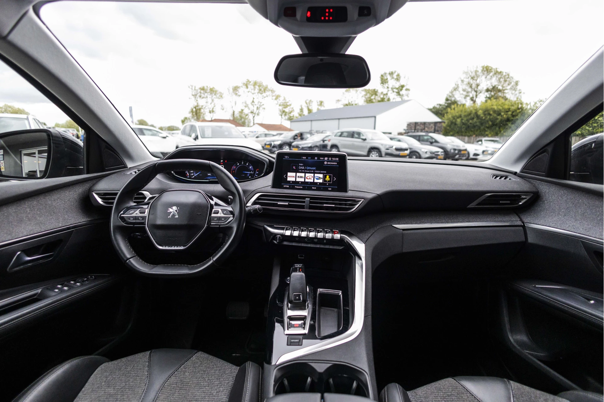 Hoofdafbeelding Peugeot 5008