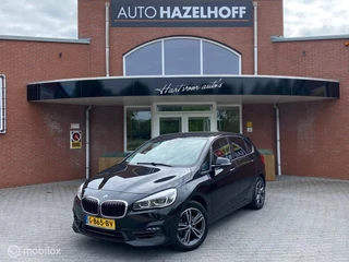 BMW 2-serie Active Tourer 218i High Executive Edition | Stoelverwarming | PDC V+A | Navigatie | Cruise | Trekhaak |