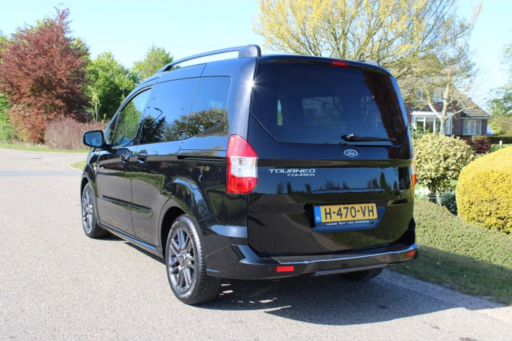 Hoofdafbeelding Ford Tourneo Courier