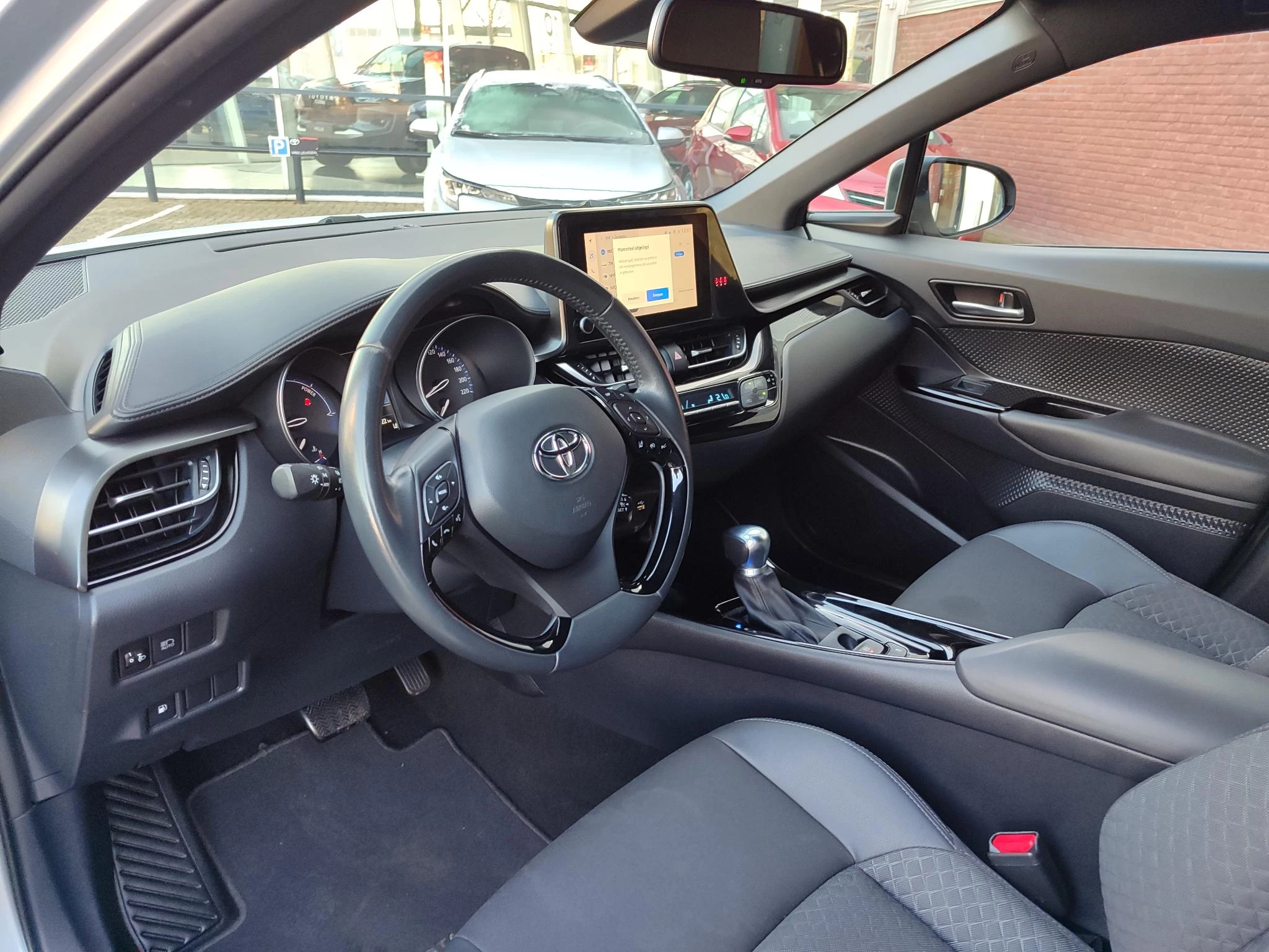 Hoofdafbeelding Toyota C-HR