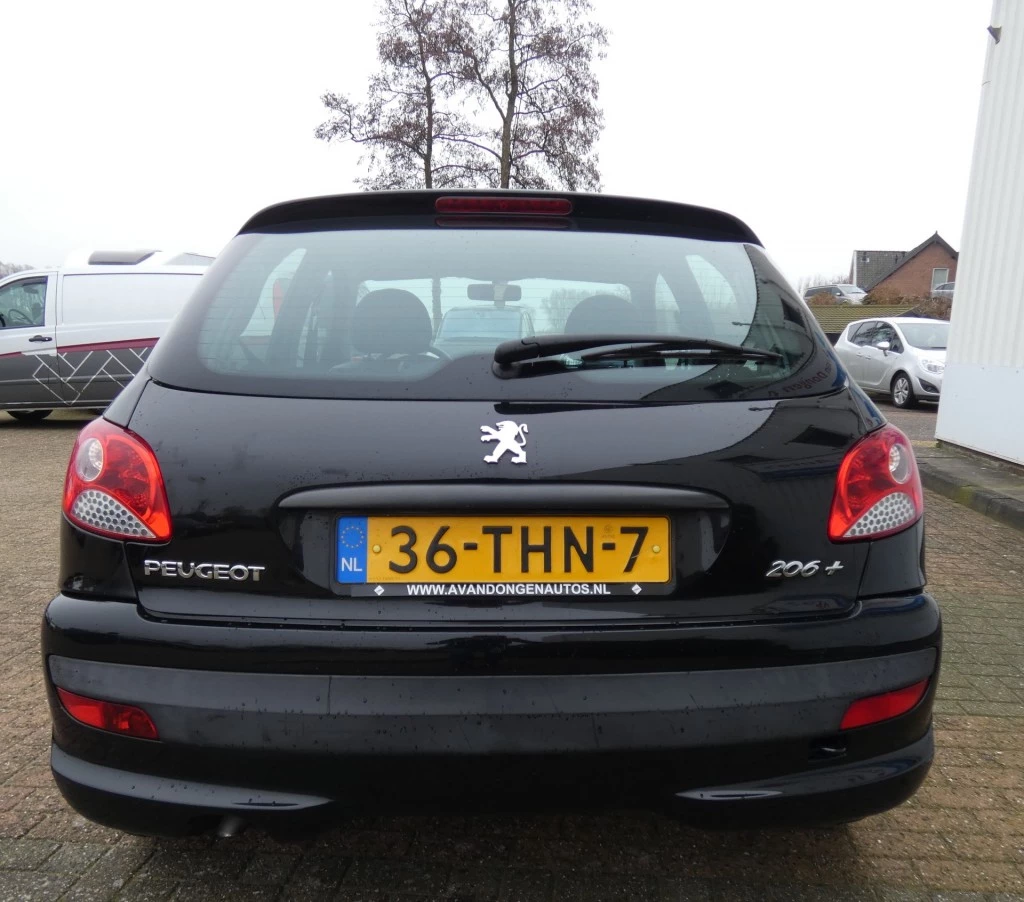 Hoofdafbeelding Peugeot 206
