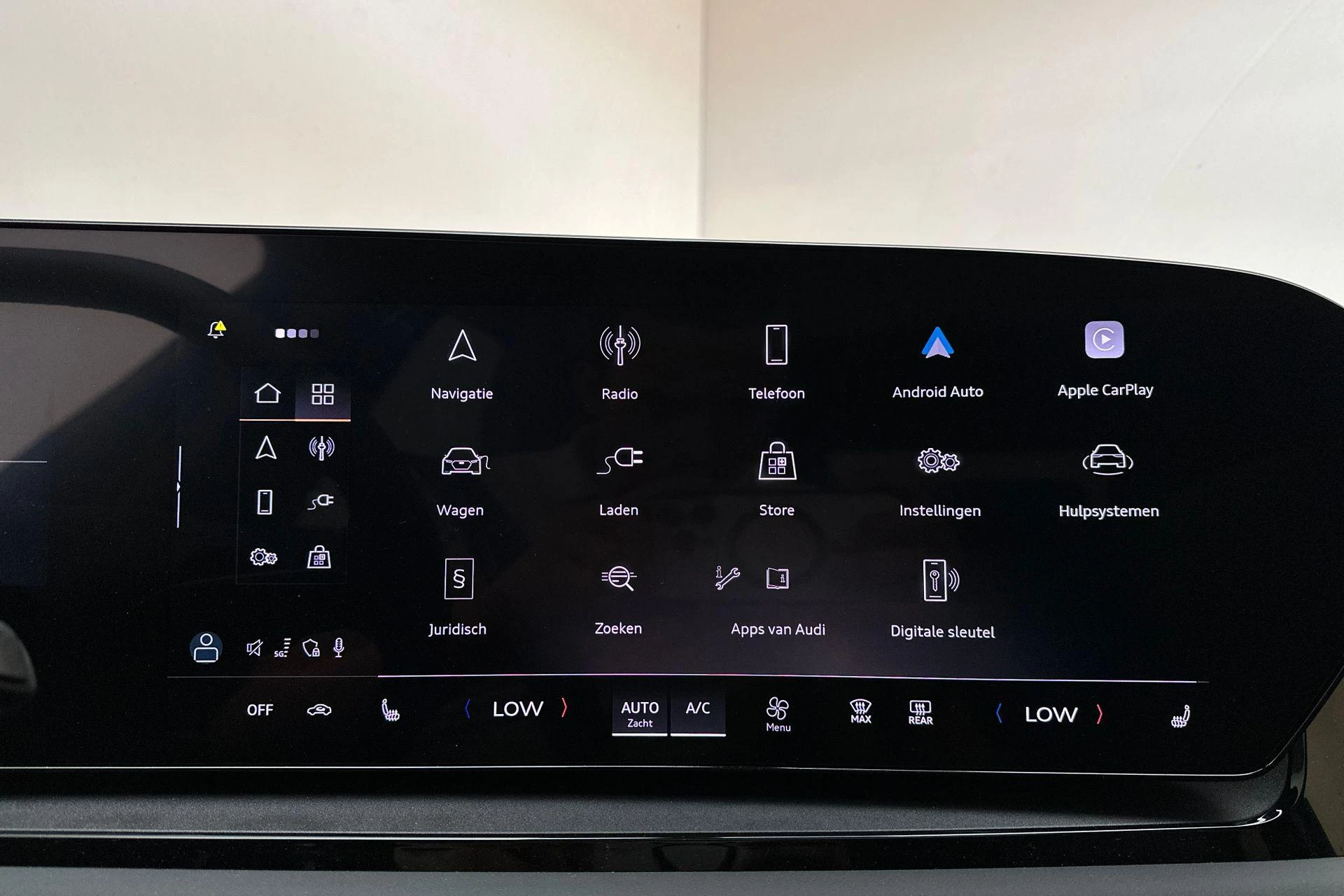 Hoofdafbeelding Audi Q6 e-tron