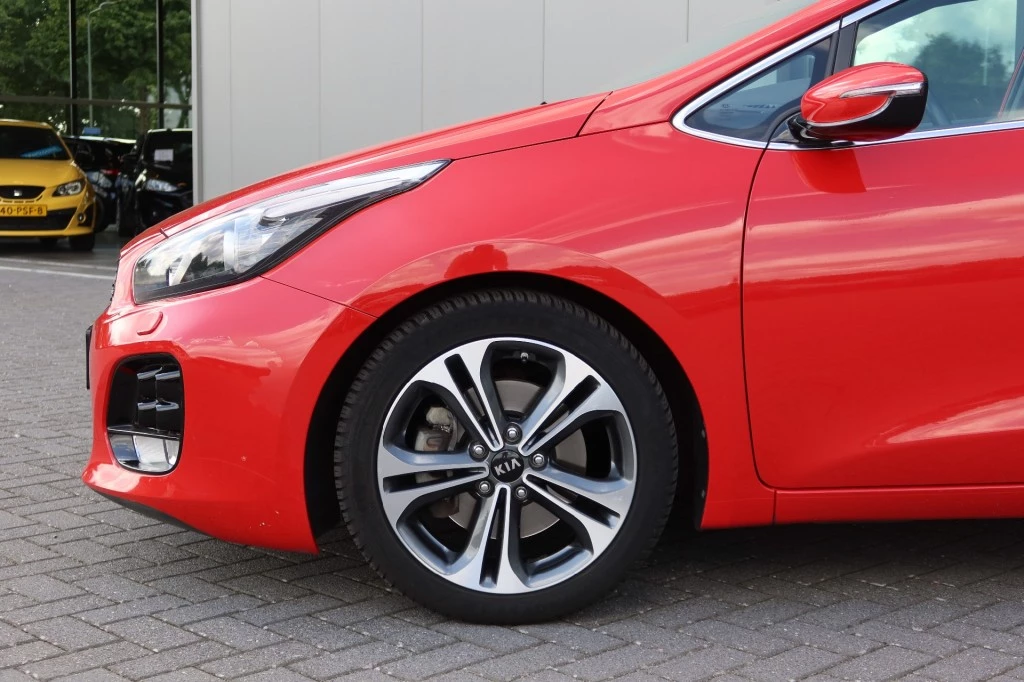 Hoofdafbeelding Kia Ceed