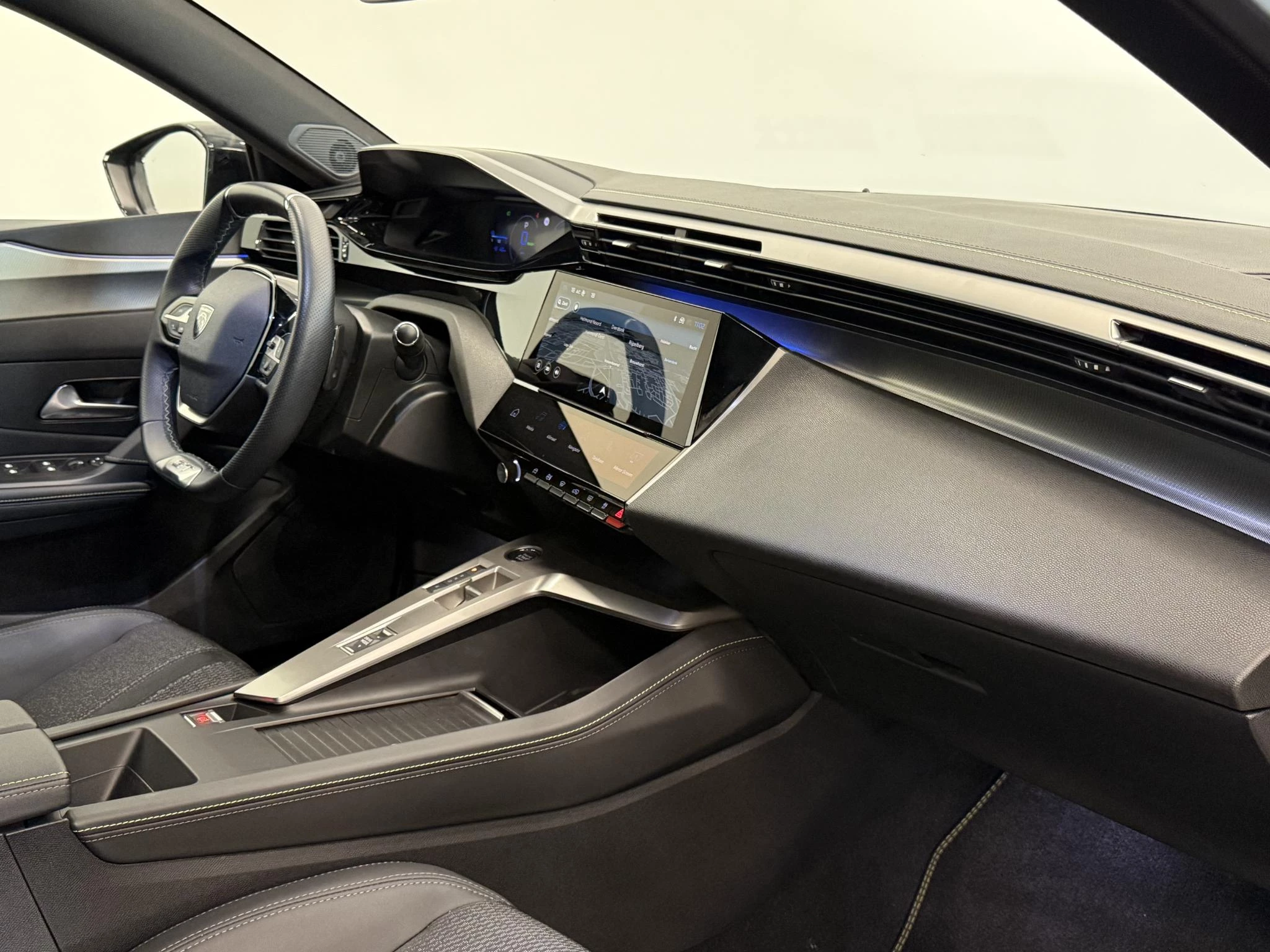 Hoofdafbeelding Peugeot 408
