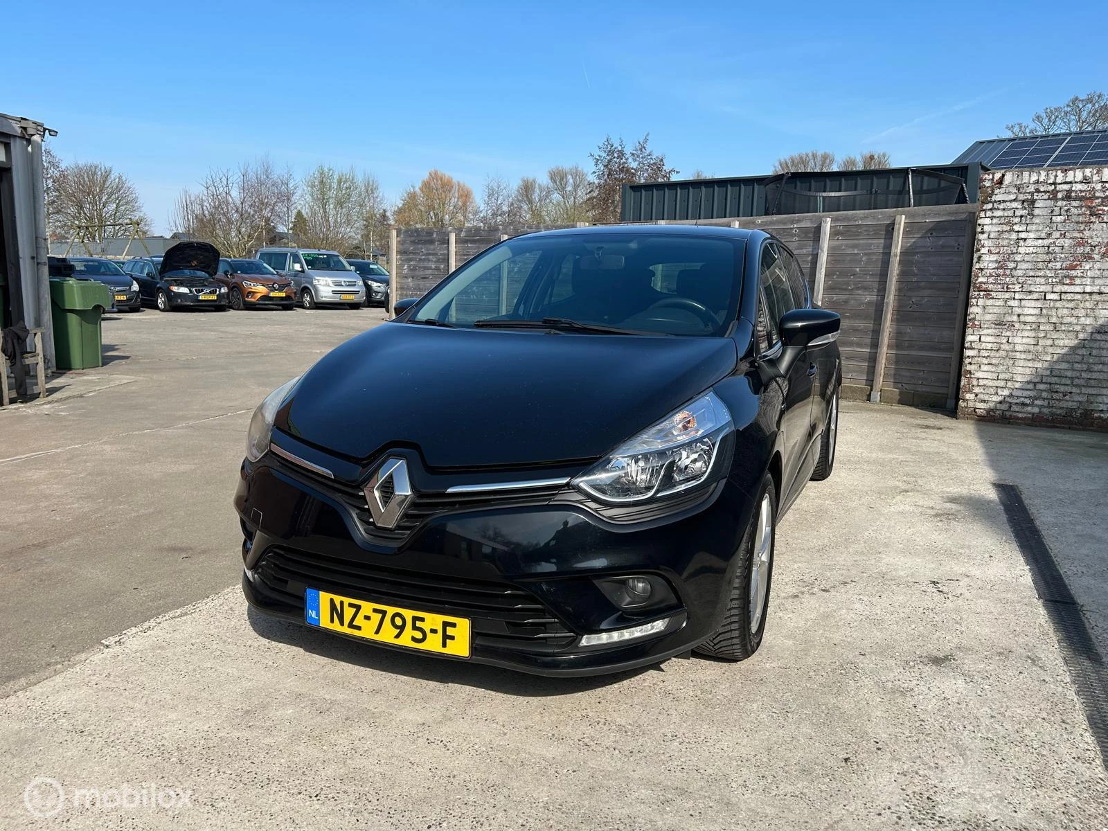 Hoofdafbeelding Renault Clio