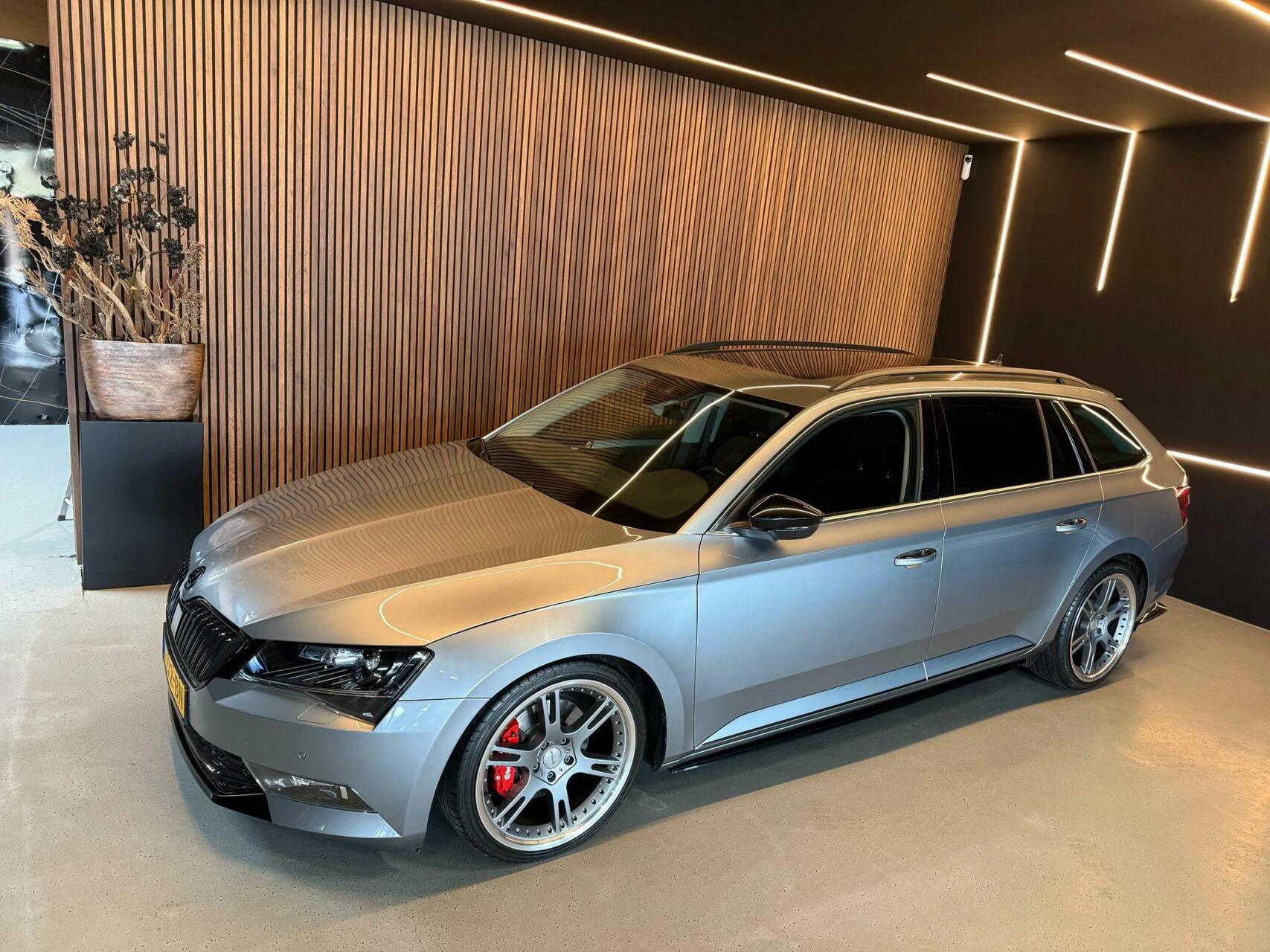 Hoofdafbeelding Škoda Superb