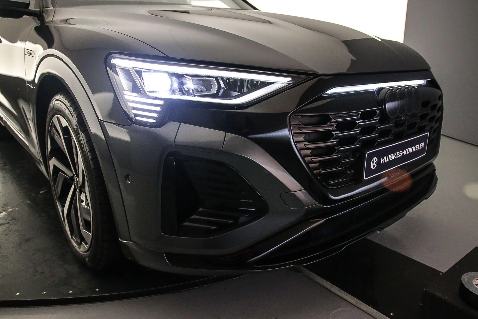 Hoofdafbeelding Audi Q8 e-tron