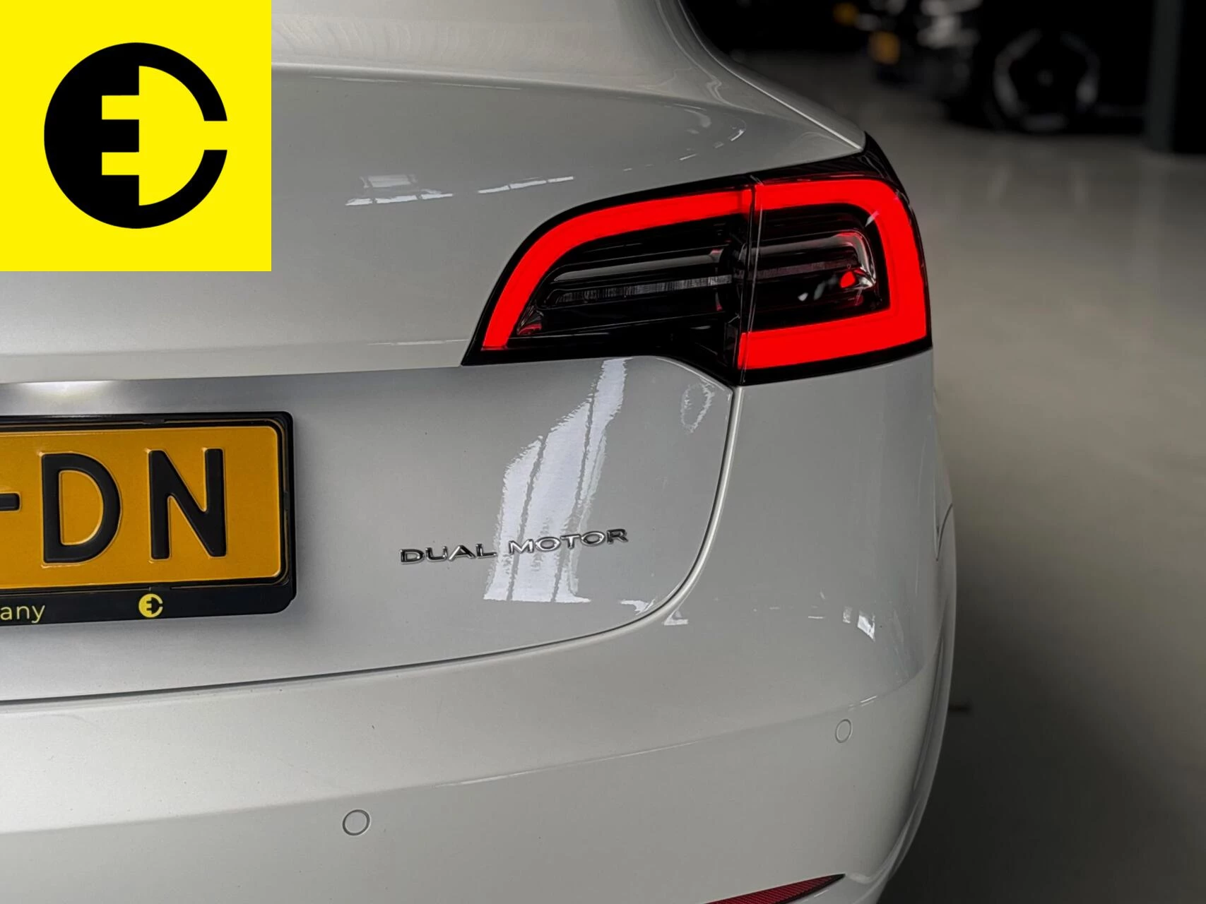 Hoofdafbeelding Tesla Model 3