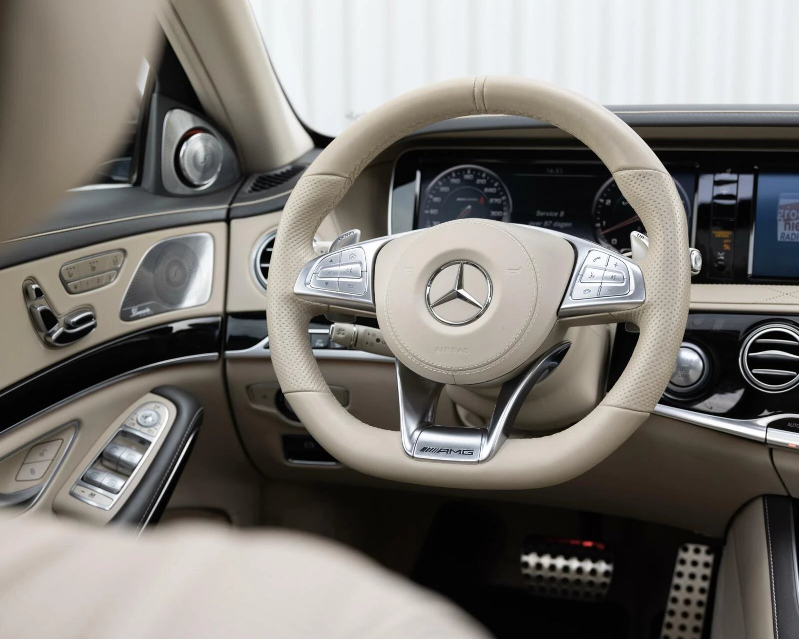 Hoofdafbeelding Mercedes-Benz S-Klasse