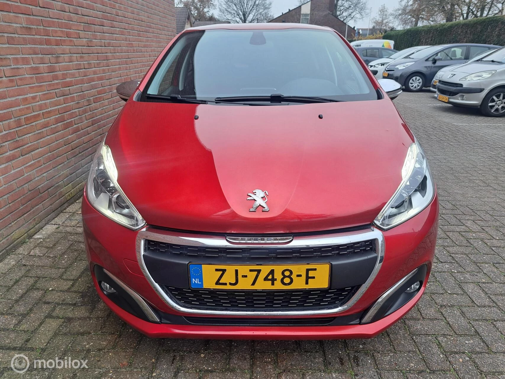 Hoofdafbeelding Peugeot 208