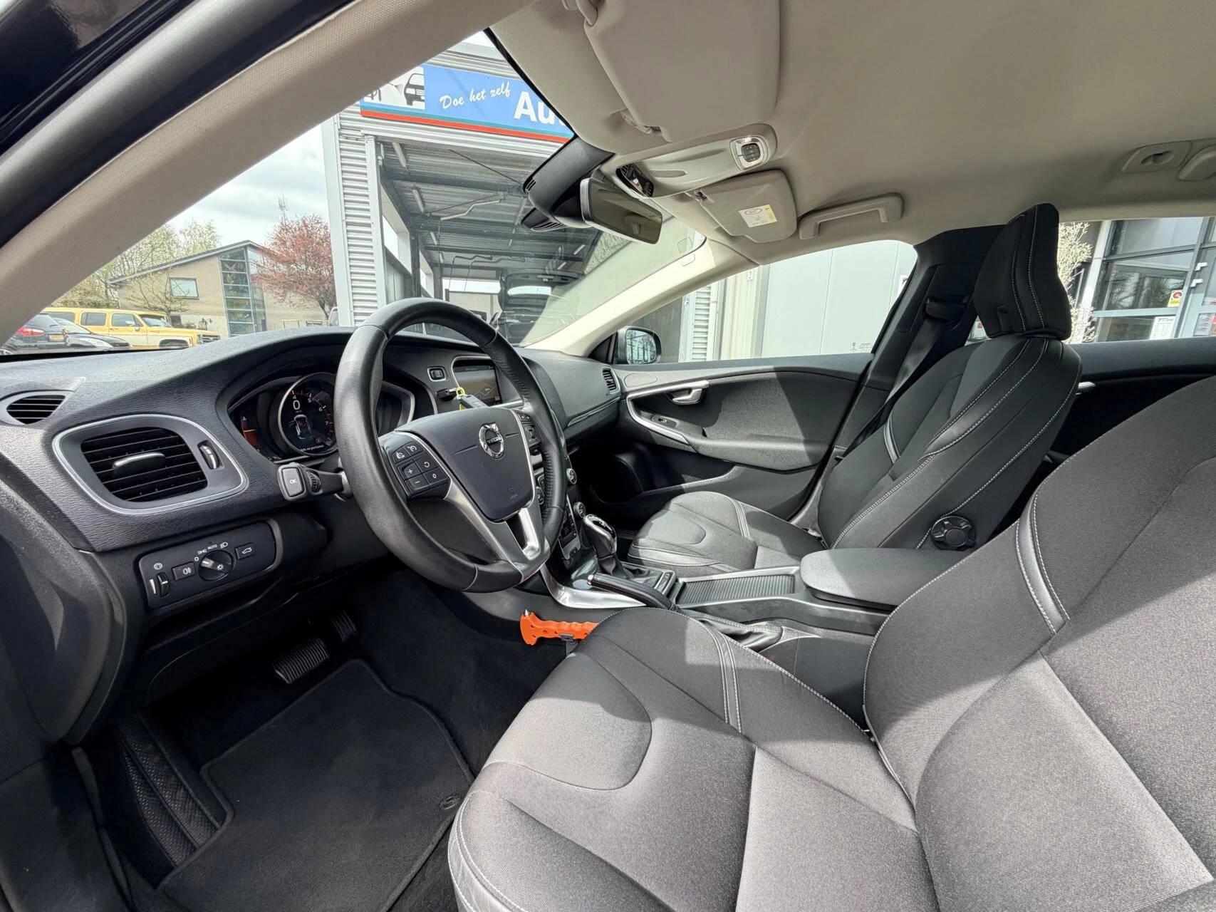 Hoofdafbeelding Volvo V40