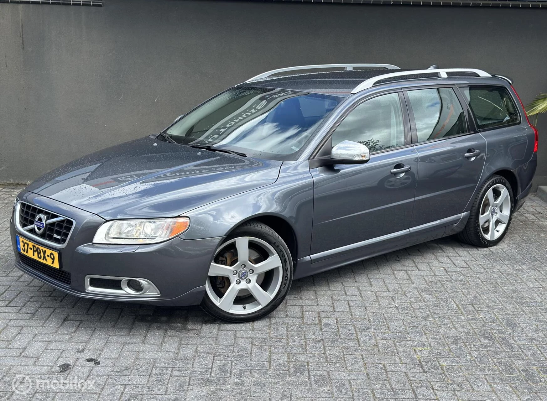 Hoofdafbeelding Volvo V70