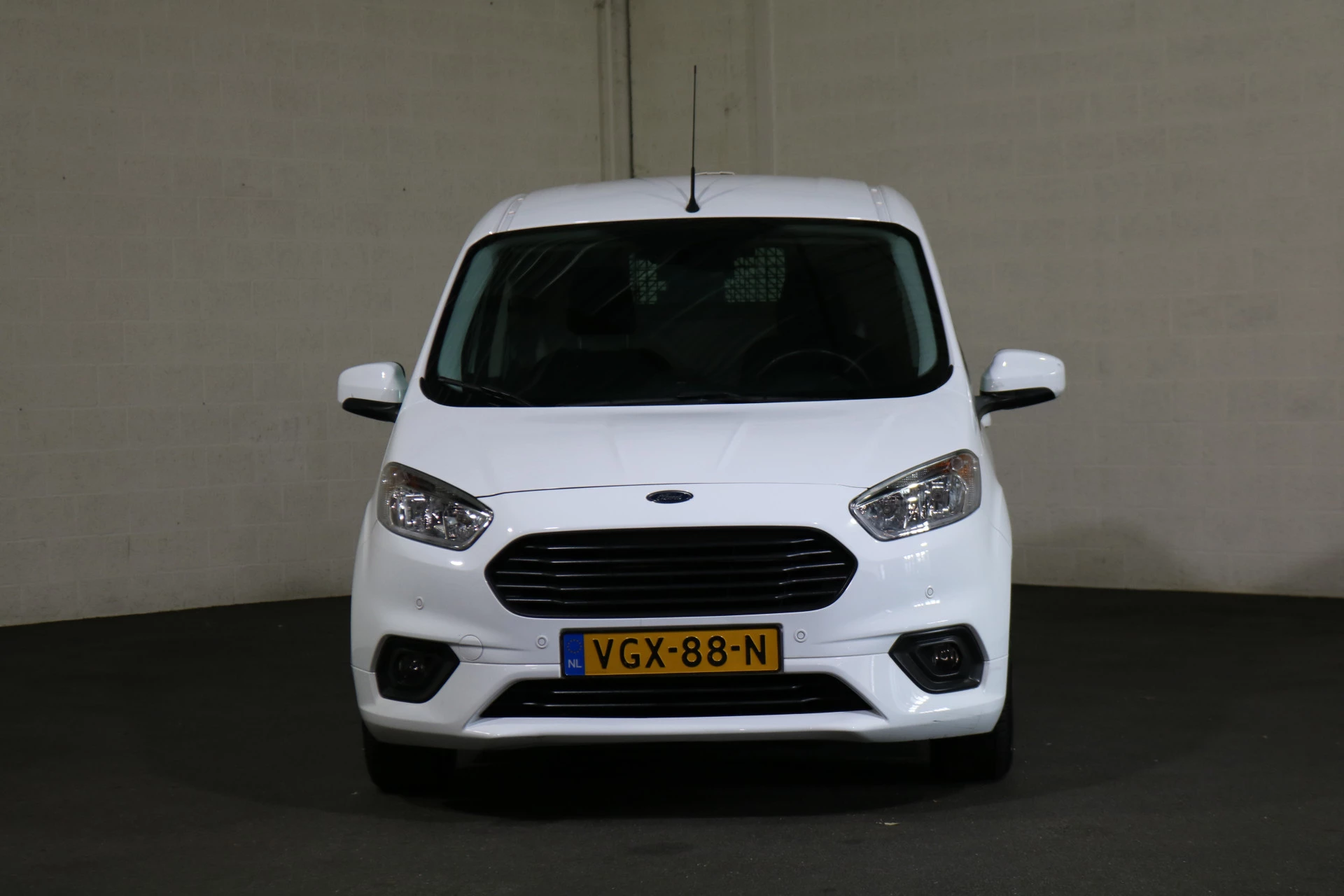 Hoofdafbeelding Ford Transit Courier