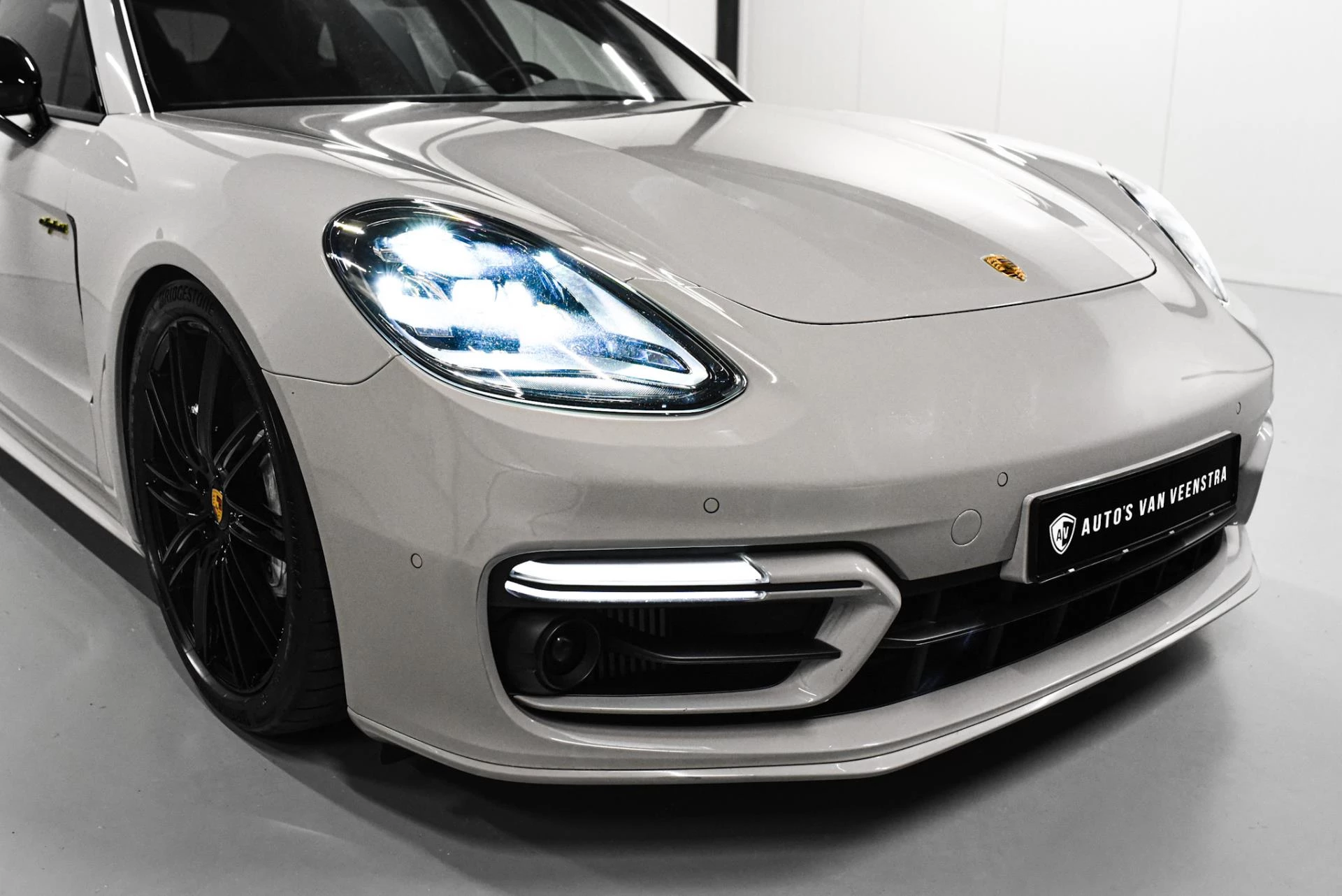 Hoofdafbeelding Porsche Panamera