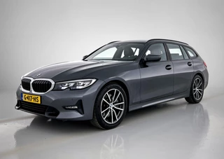 BMW 3-serie Touring 330i Introduction Executive Edition SPORT LINE (NL-auto, Dealer OnderH, Trekhaak, Navi Pro, PDC V+A, Etc)
