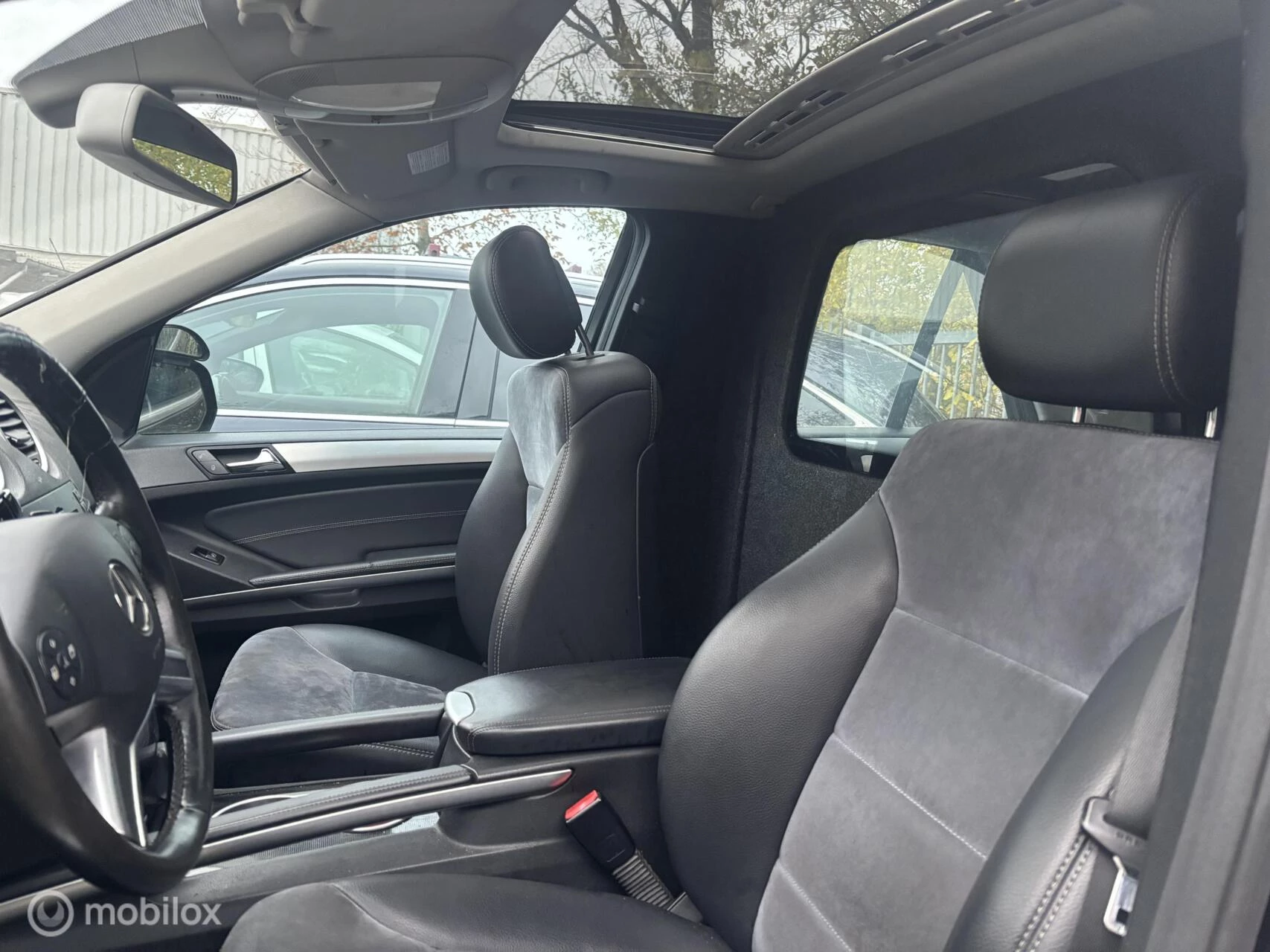 Hoofdafbeelding Mercedes-Benz M-Klasse