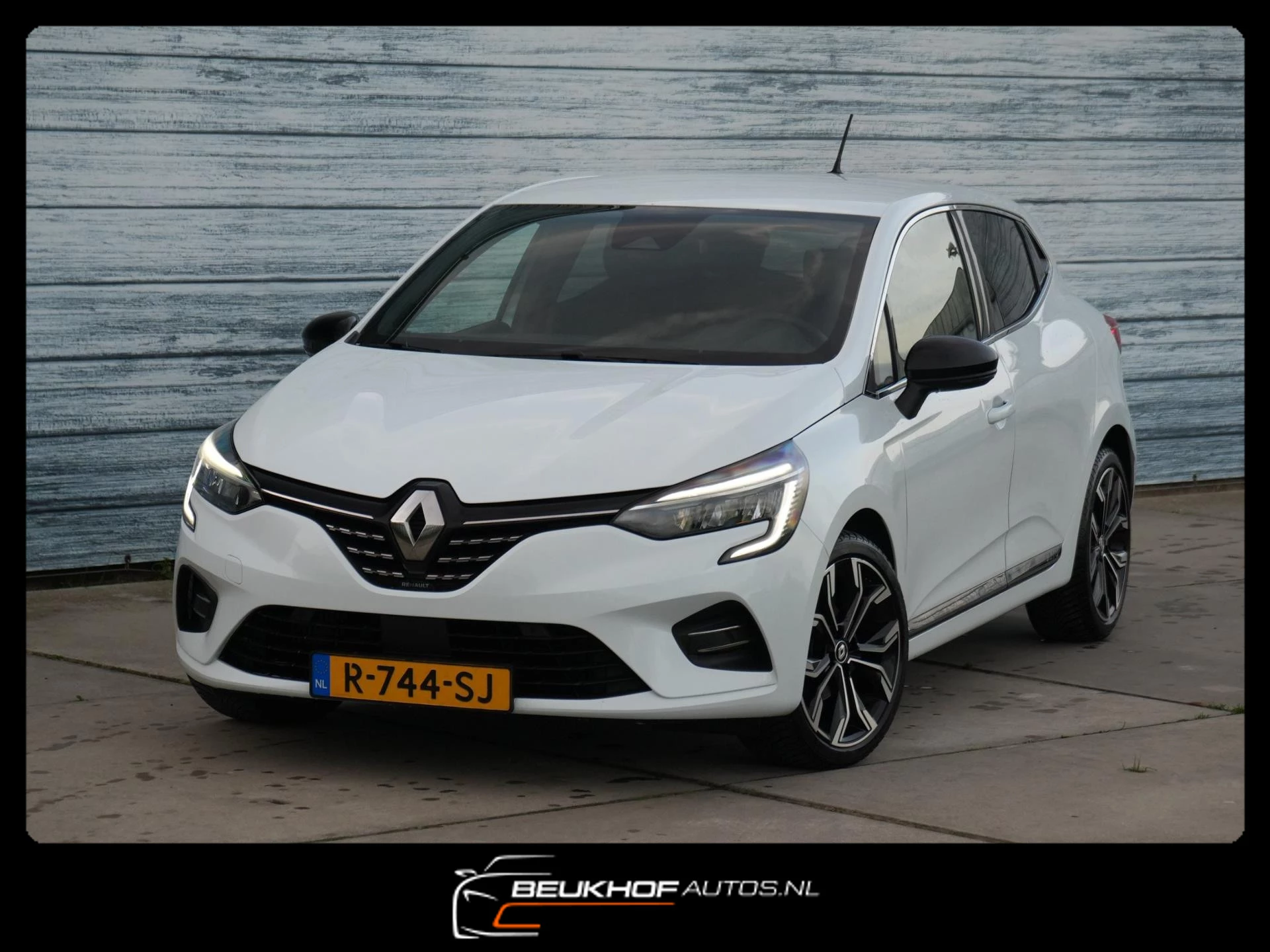 Hoofdafbeelding Renault Clio